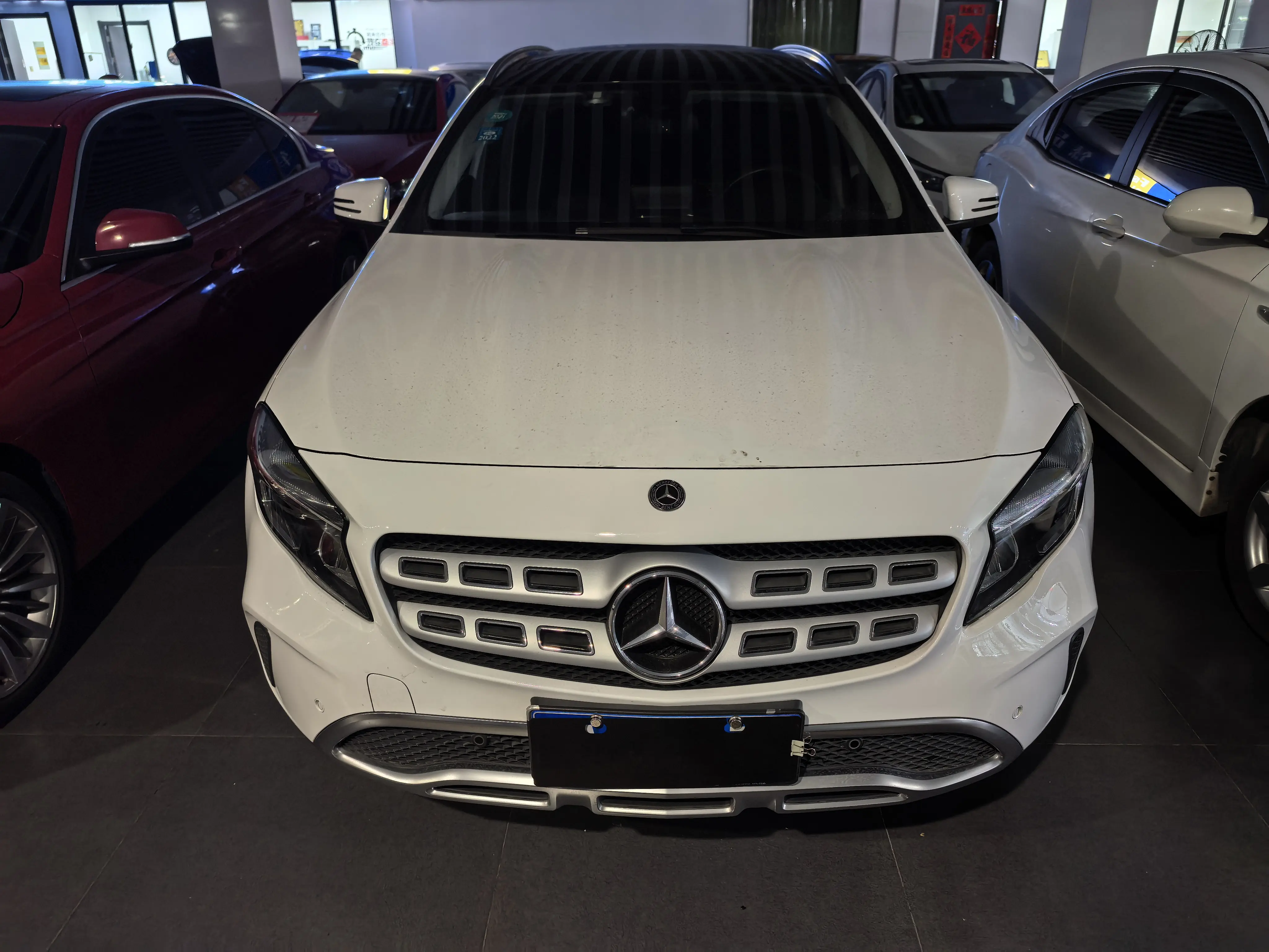 Mercedes-Benz GLA  из Китая