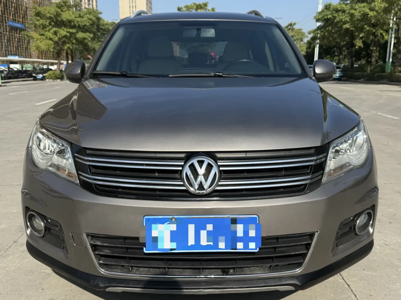 Volkswagen Tiguan  из Китая