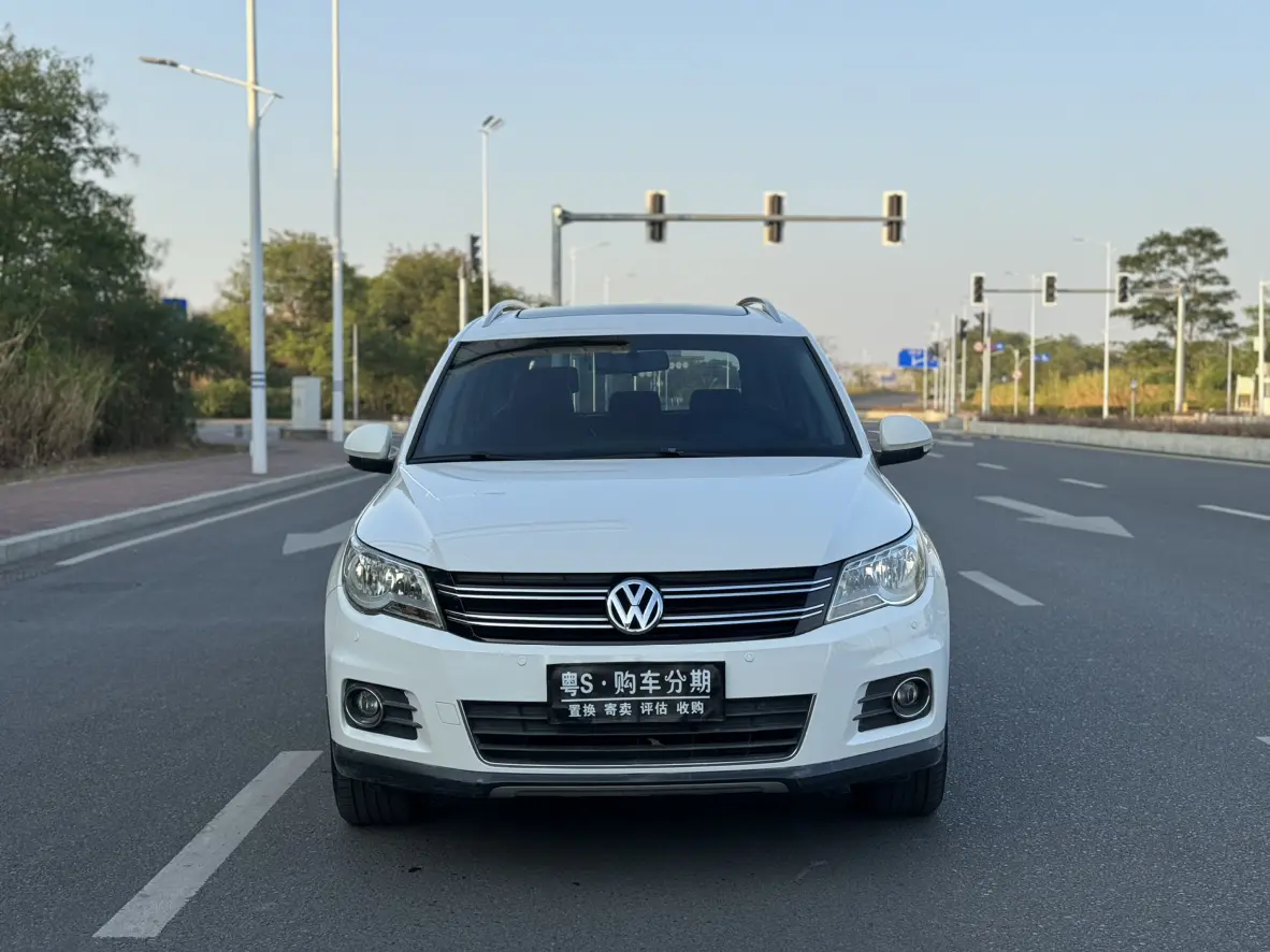 Volkswagen Tiguan  из Китая