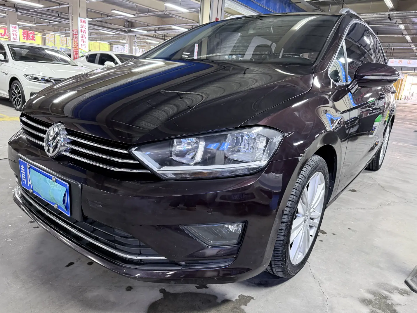 Volkswagen Golf·Jialu  из Китая