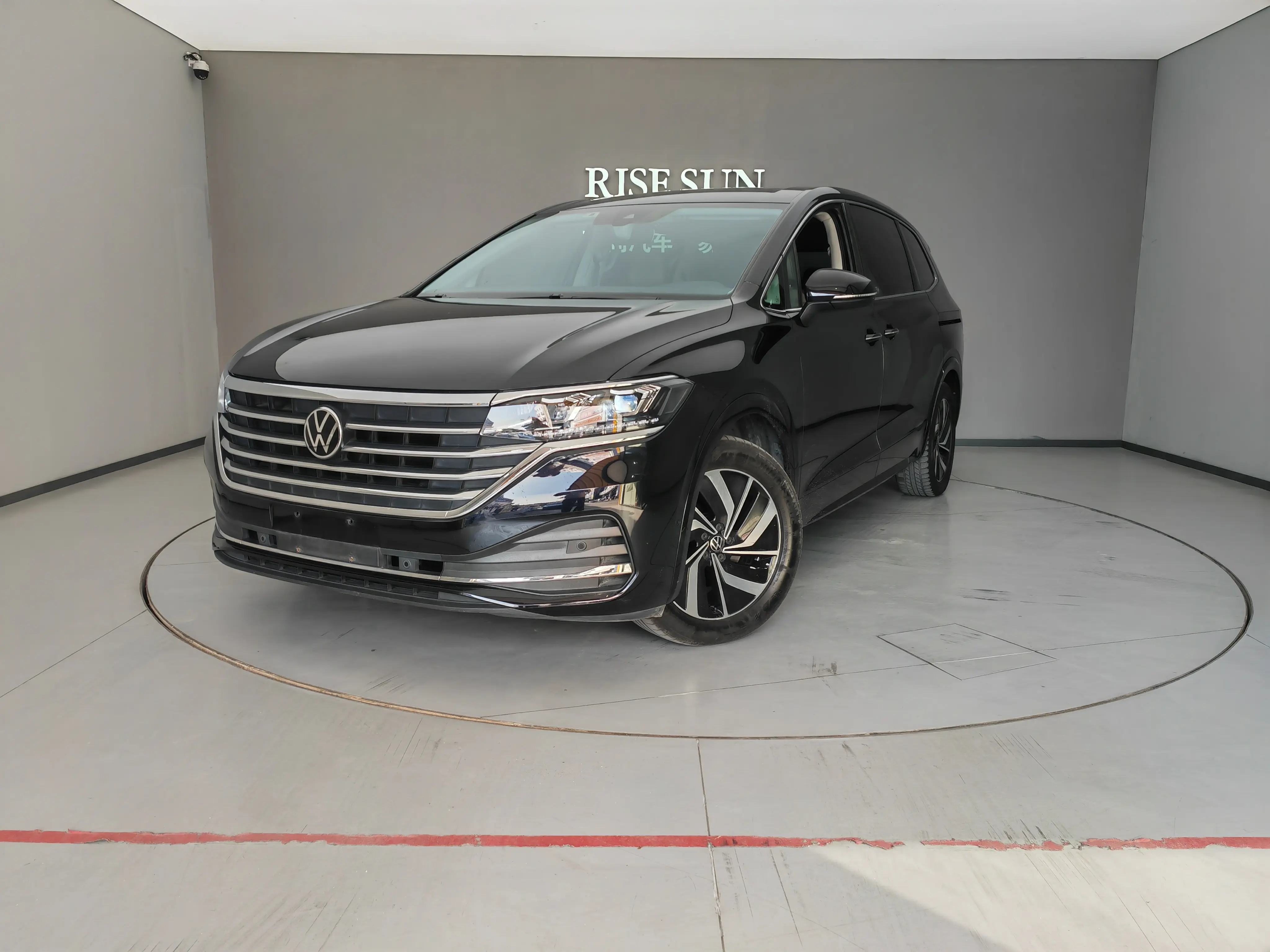 Volkswagen Weiran  из Китая