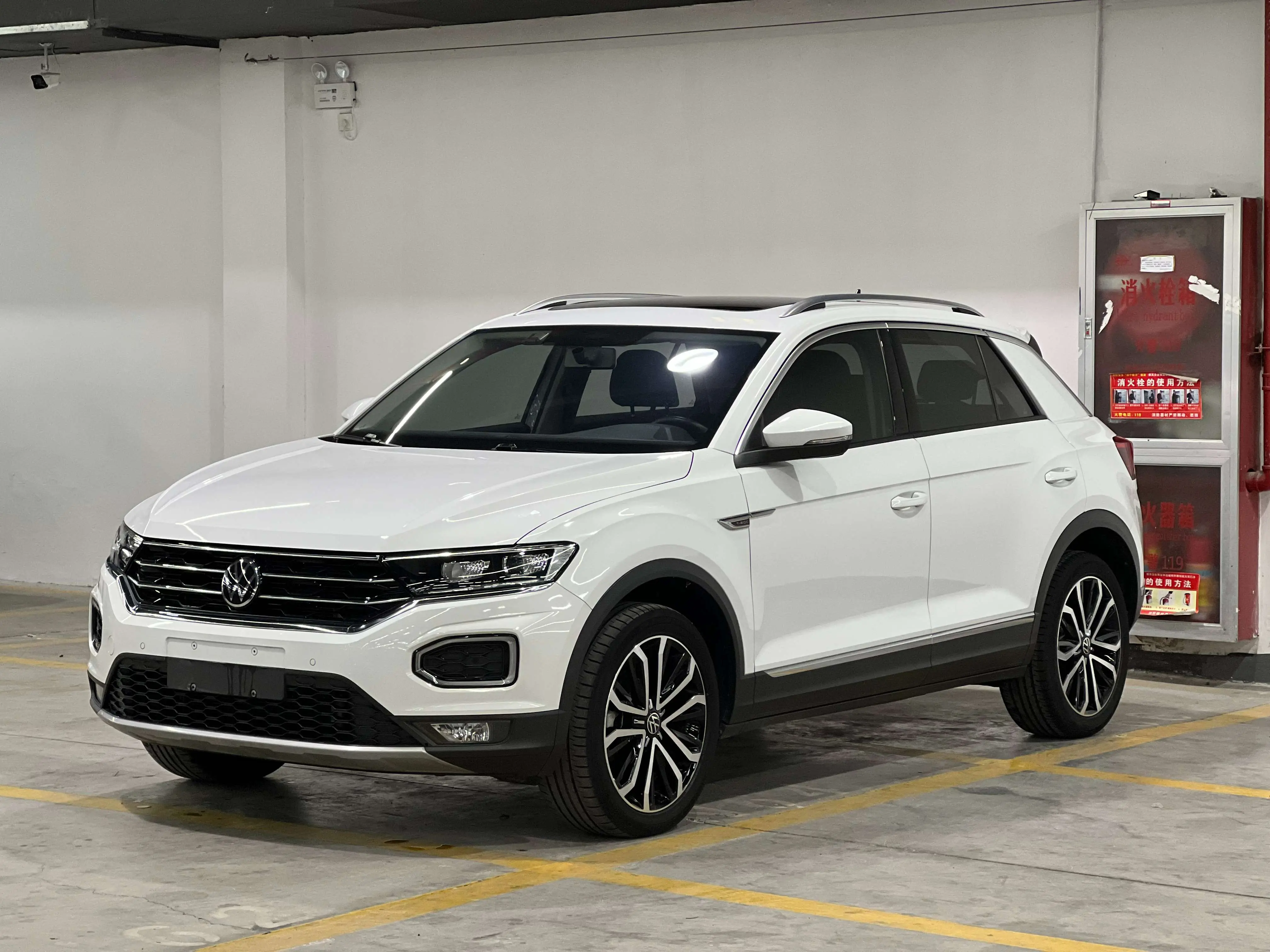 Volkswagen T-Roc  из Китая