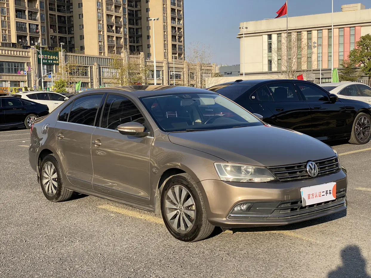 Volkswagen Sagitar  из Китая