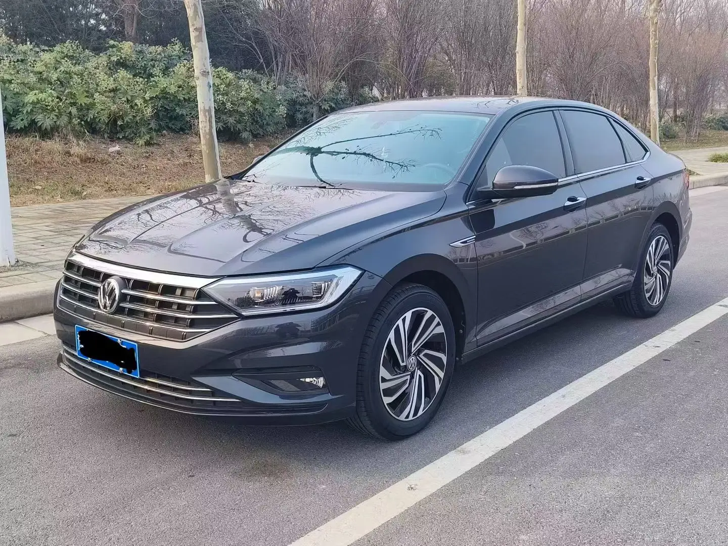 Volkswagen Sagitar  из Китая