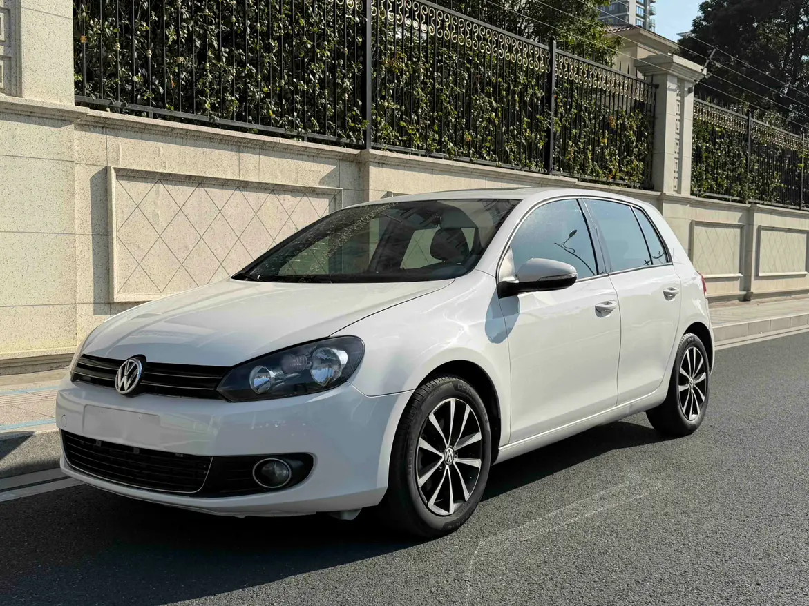 Volkswagen Golf  из Китая