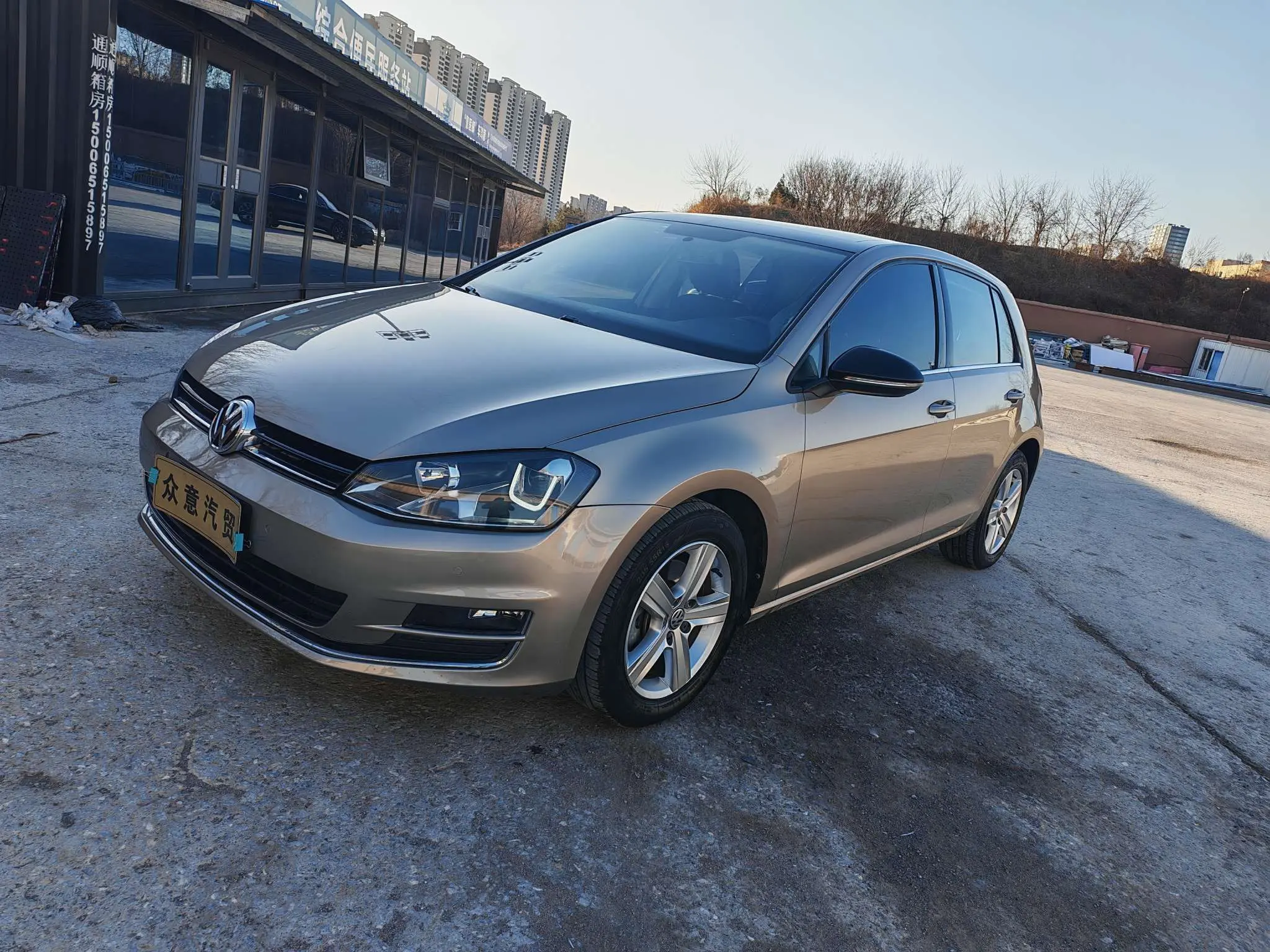 Volkswagen Golf  из Китая