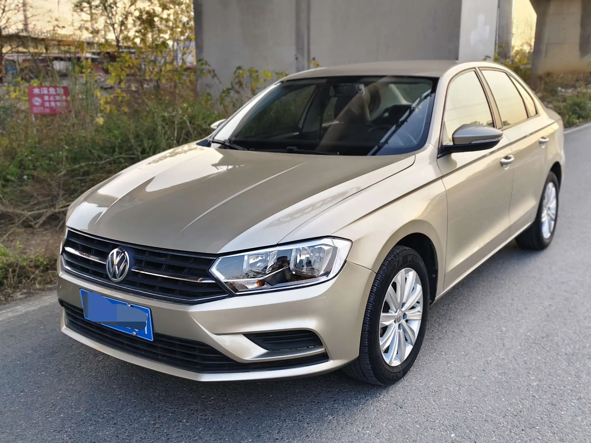 Volkswagen Bora  из Китая