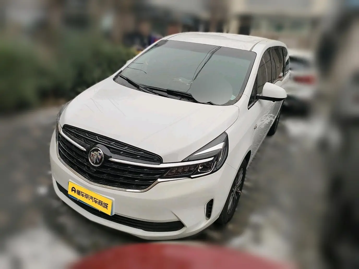 Buick GL8  из Китая