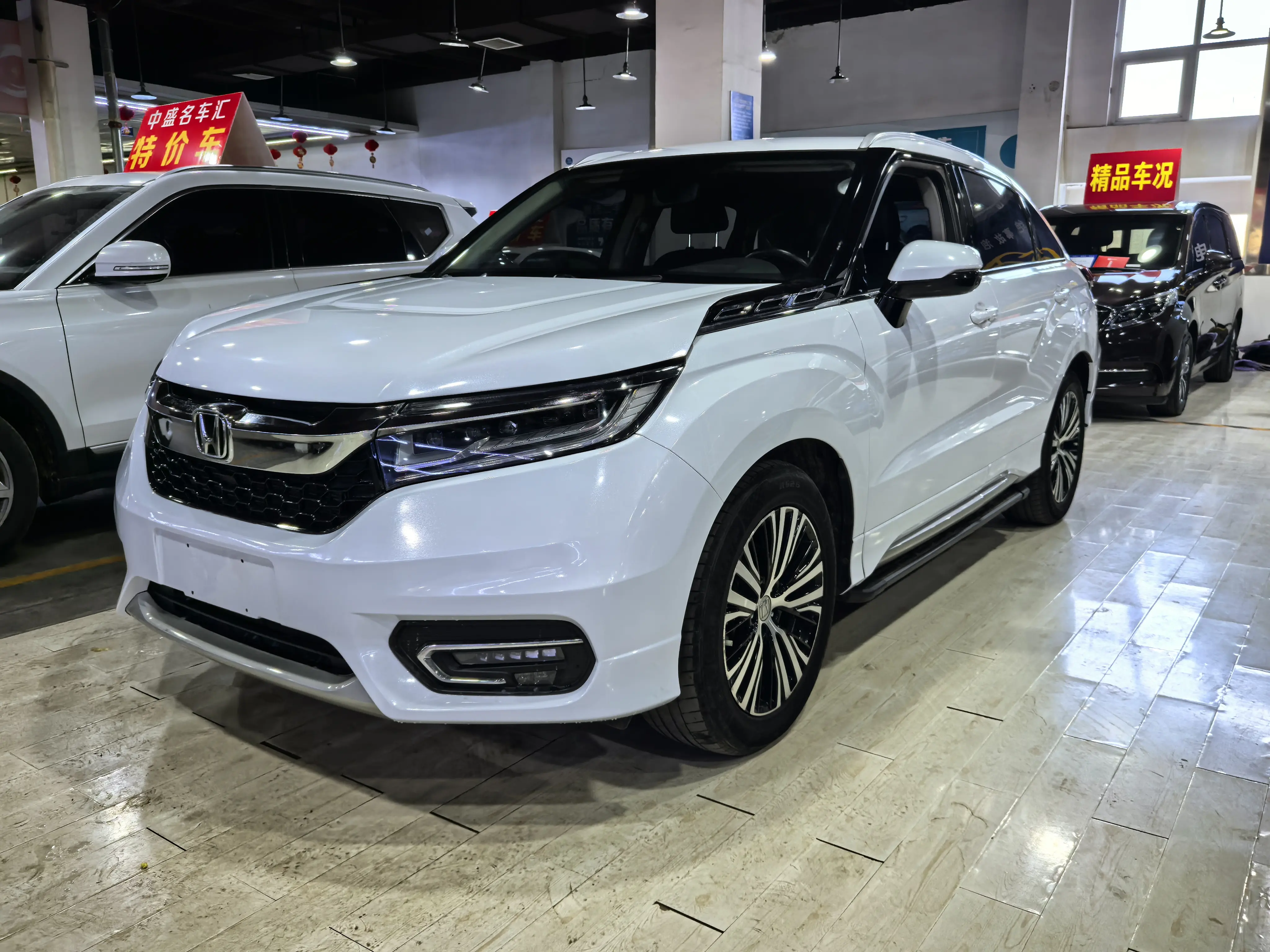 Honda Avancier (Crown Road)  из Китая