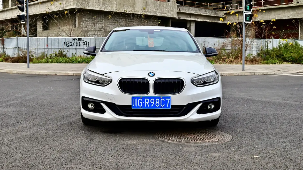 BMW 1 Series  из Китая