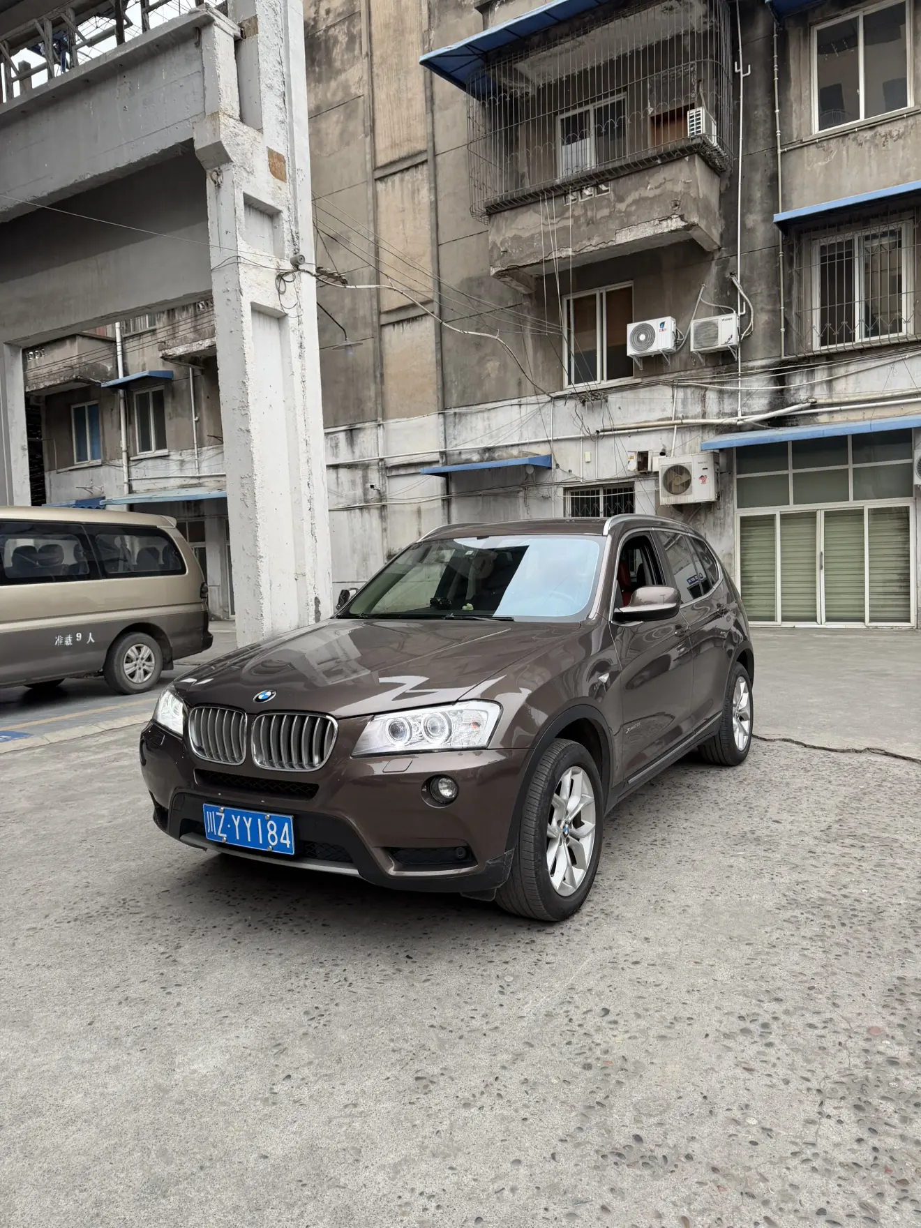 BMW X3  из Китая