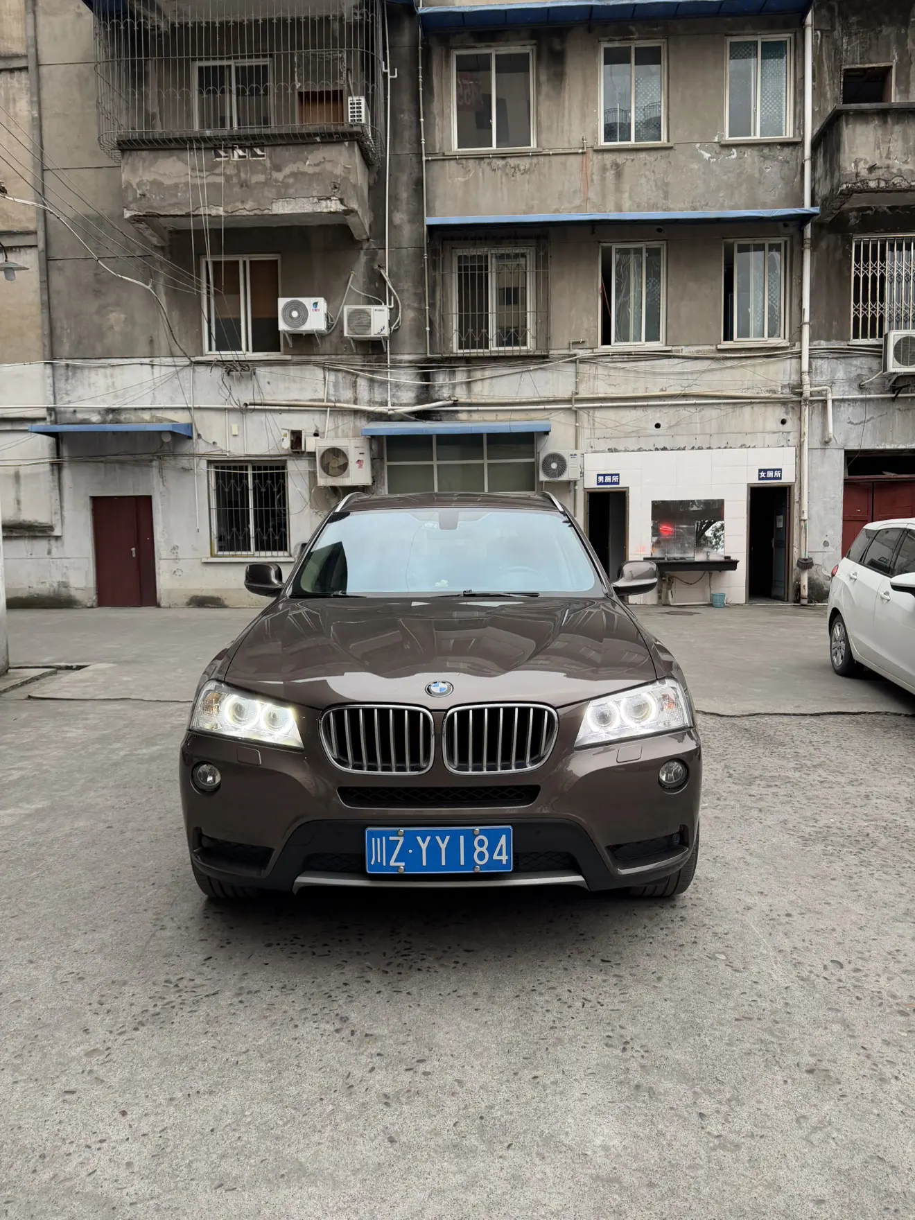 BMW X3  из Китая