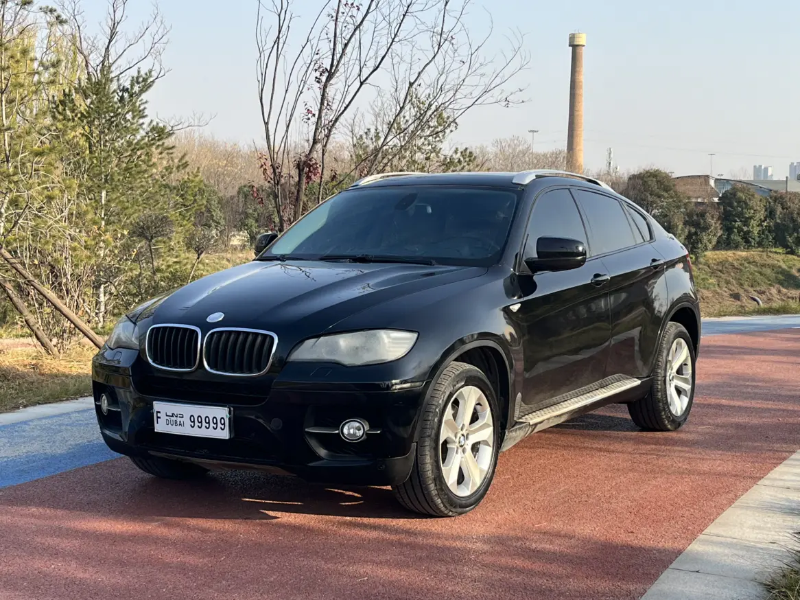 BMW X6  из Китая