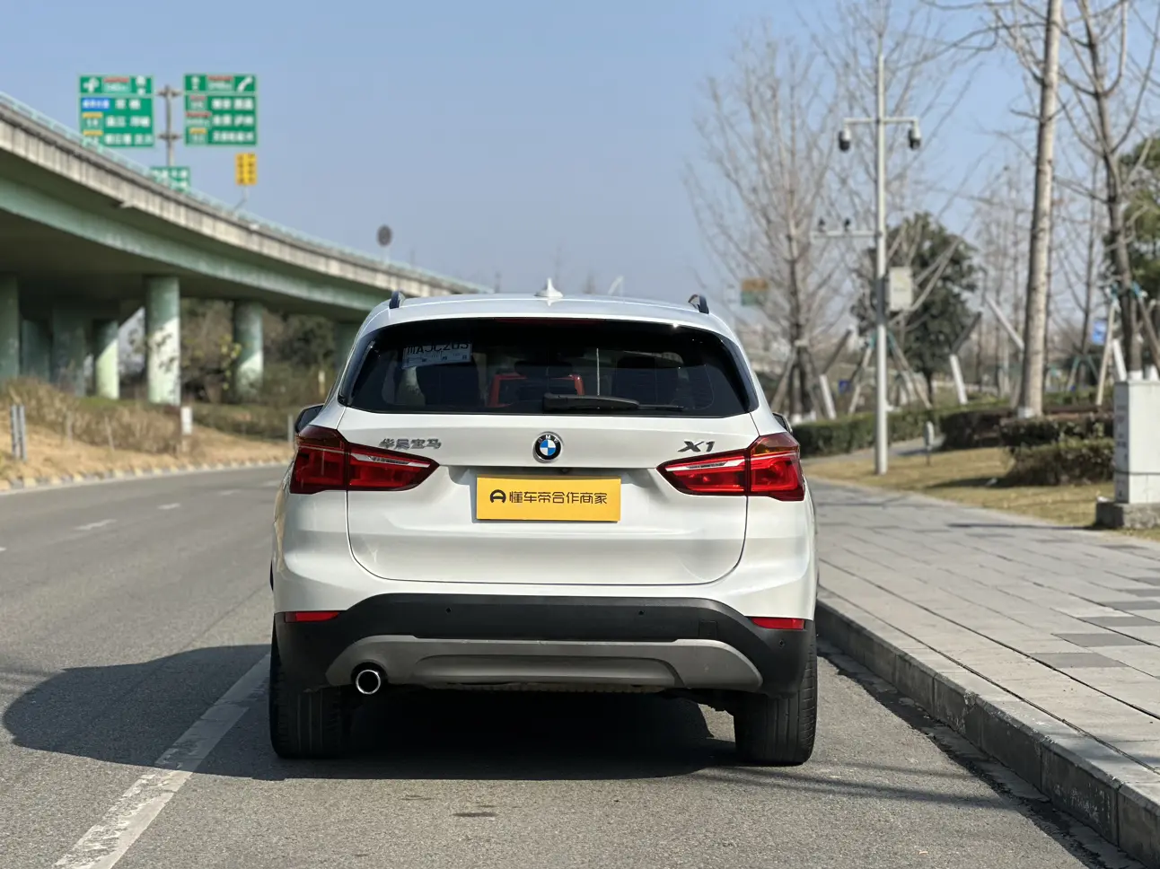 BMW X1  из Китая