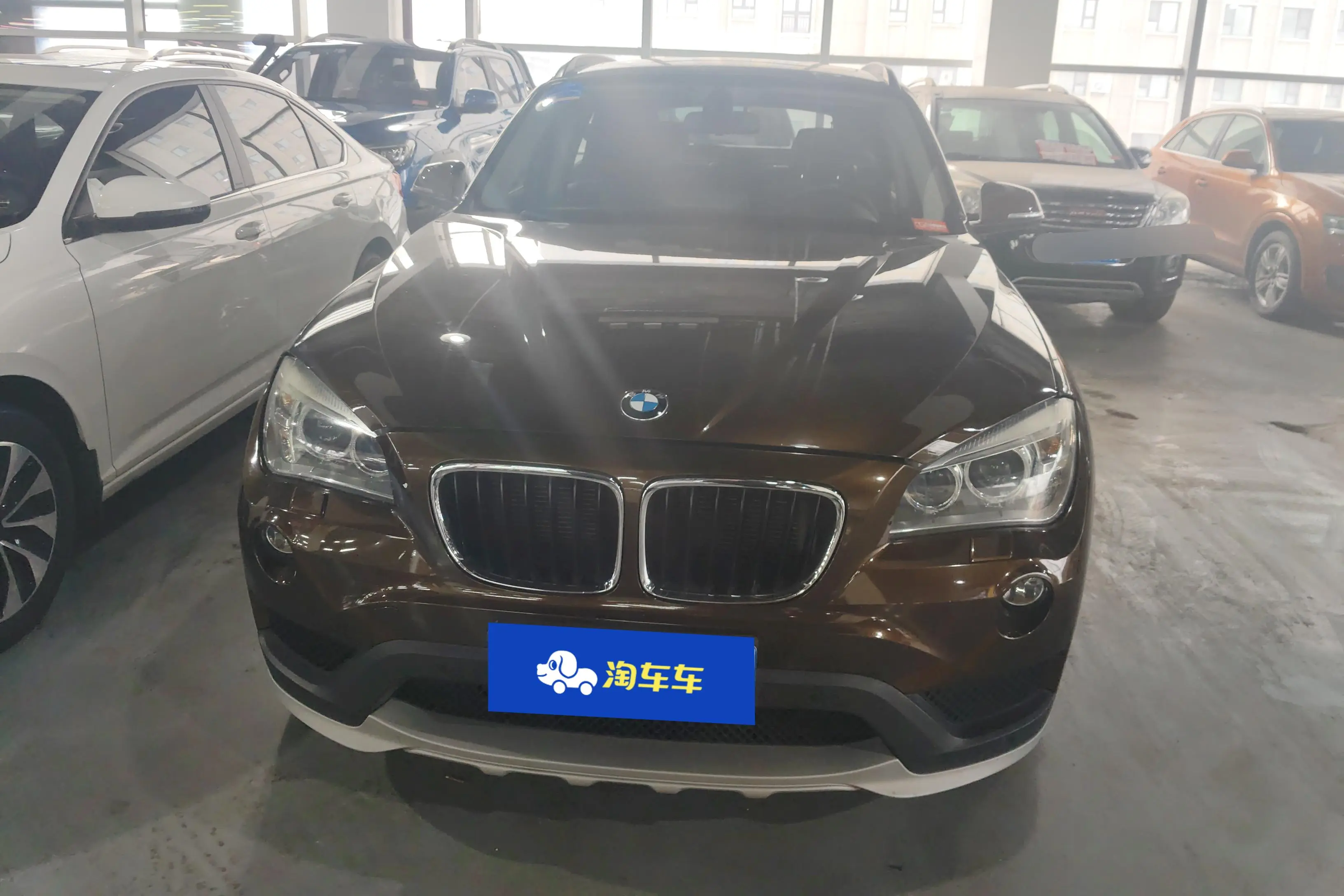BMW X1  из Китая