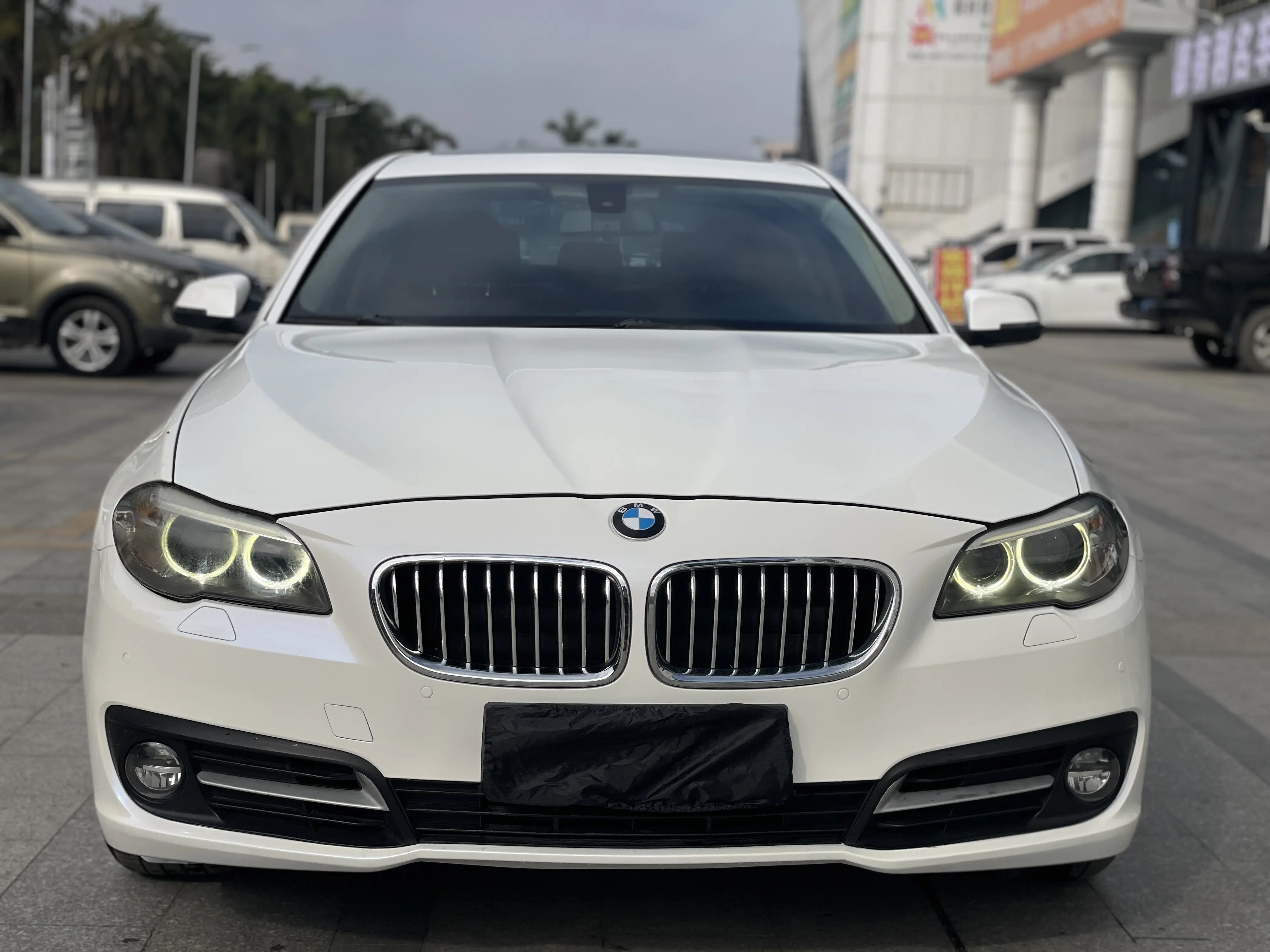 BMW 5 Series  из Китая