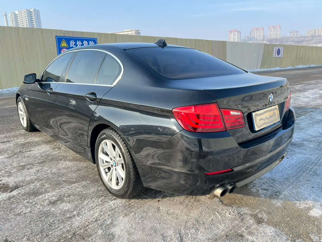 BMW 5 Series  из Китая