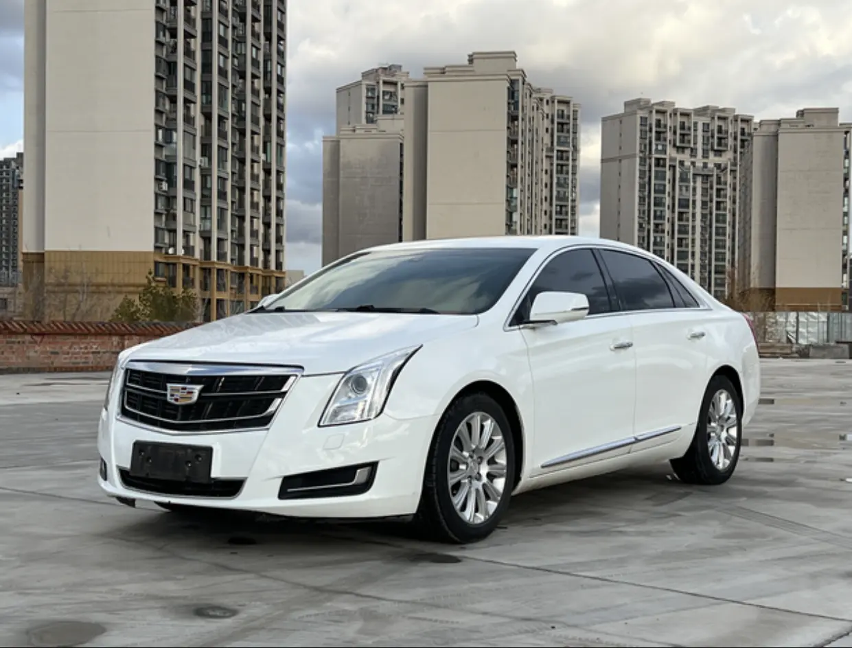 Cadillac XTS  из Китая