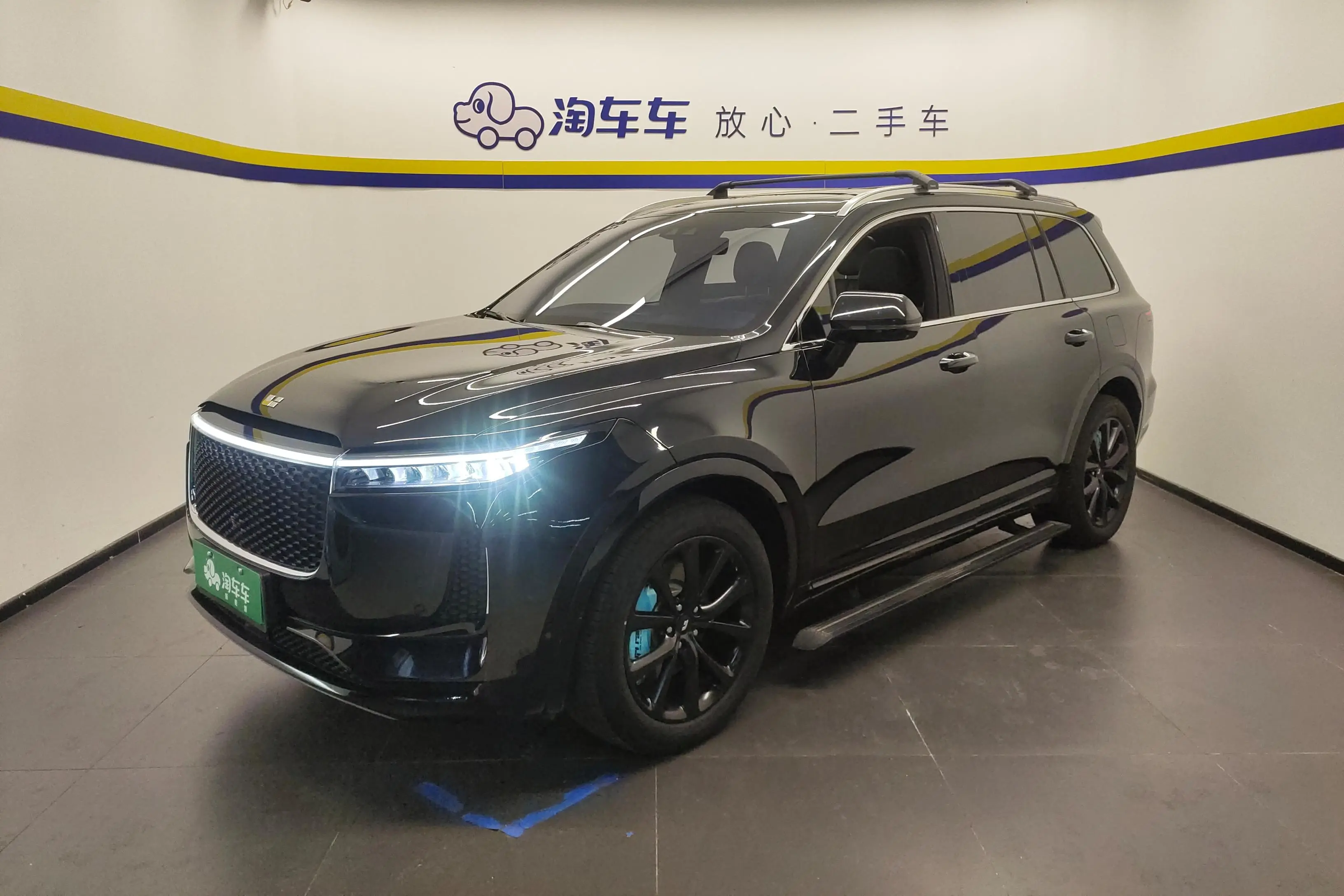 Li ONE (Ideal ONE)  из Китая