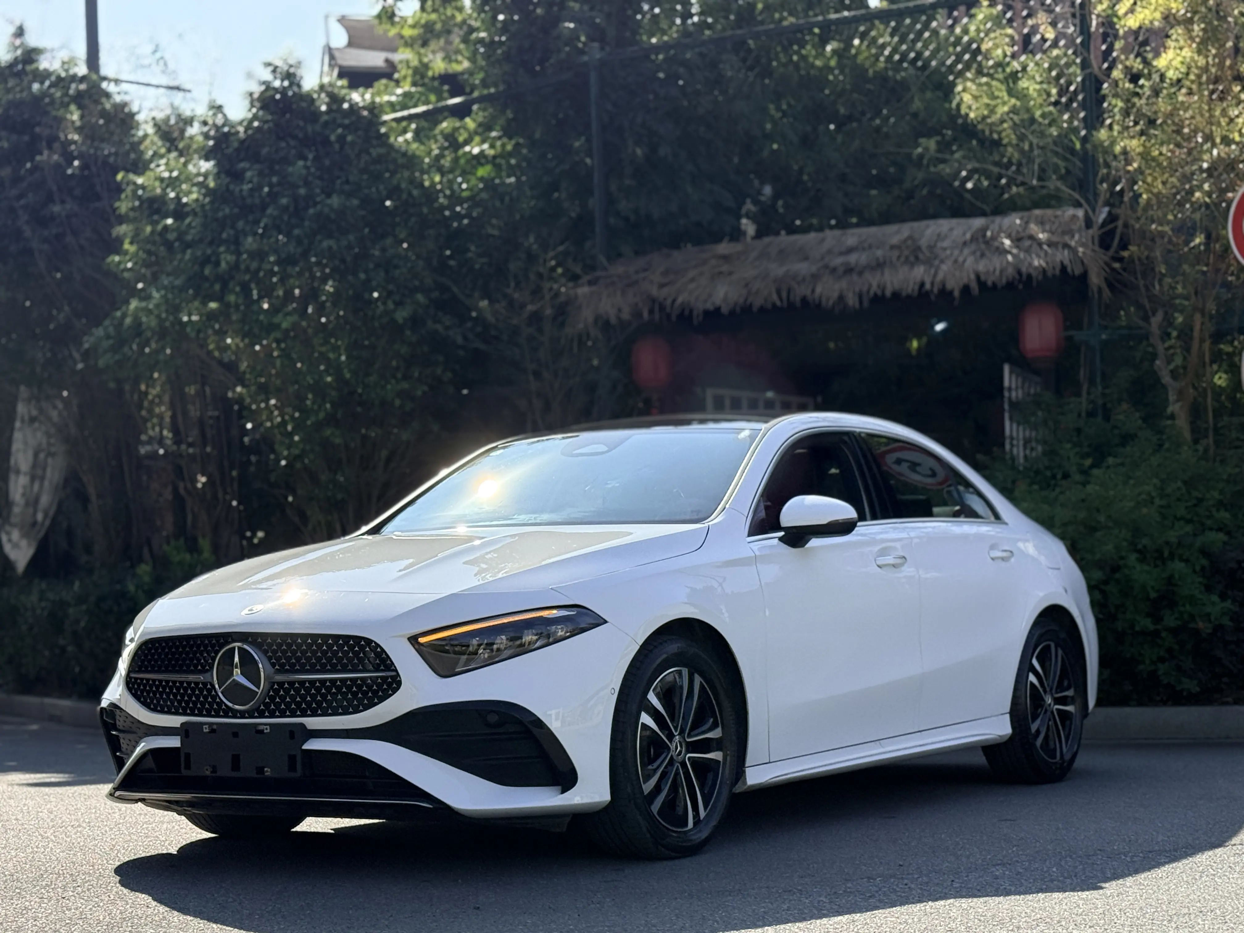 Mercedes-Benz Mercedes Benz A Class  из Китая