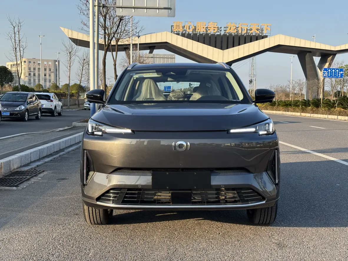 Changan Qiyuan Q05 Classic  из Китая