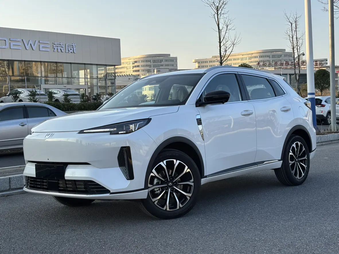 Changan Qiyuan Q05 Classic  из Китая