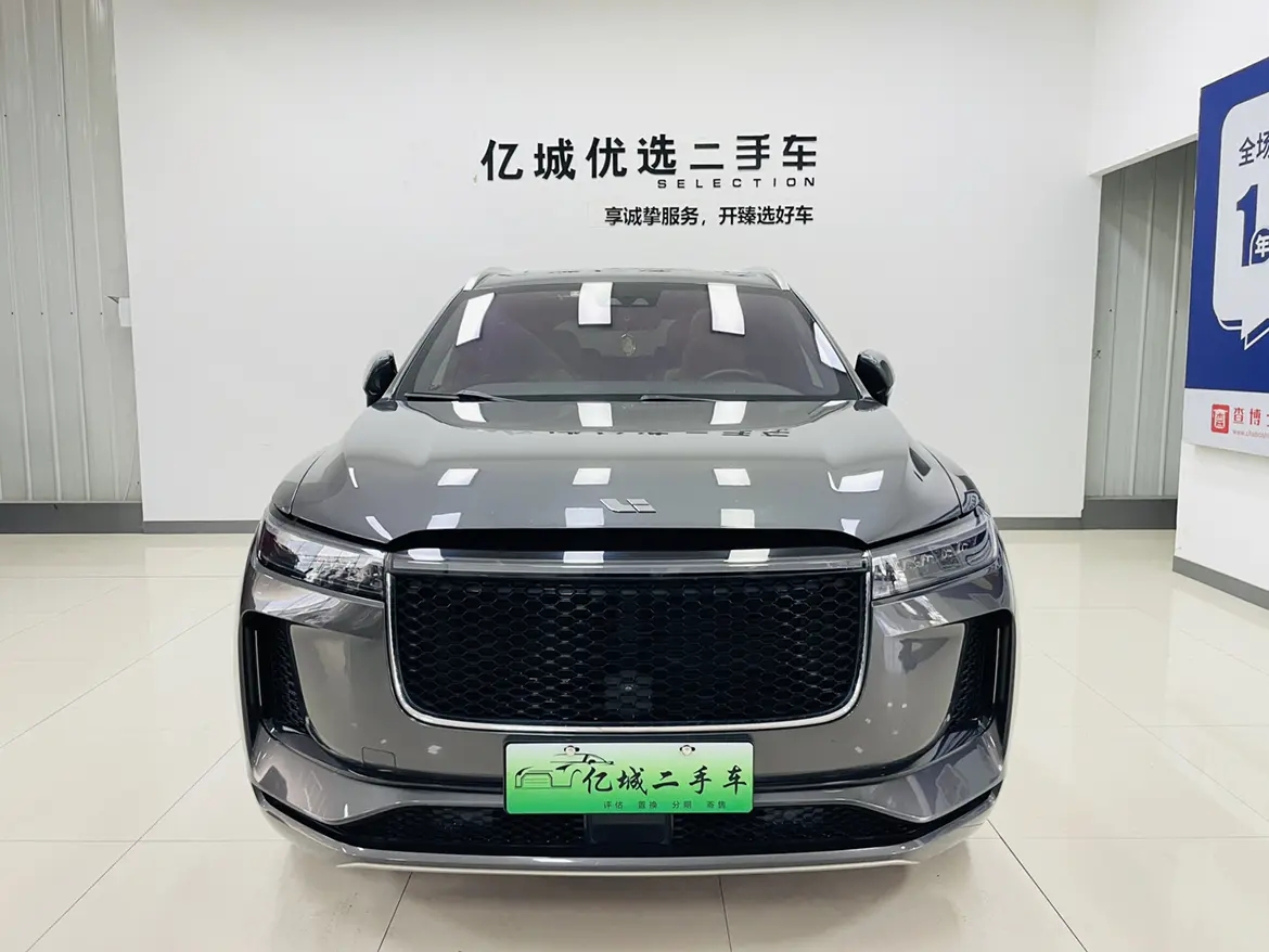 Li ONE (Ideal ONE)  из Китая