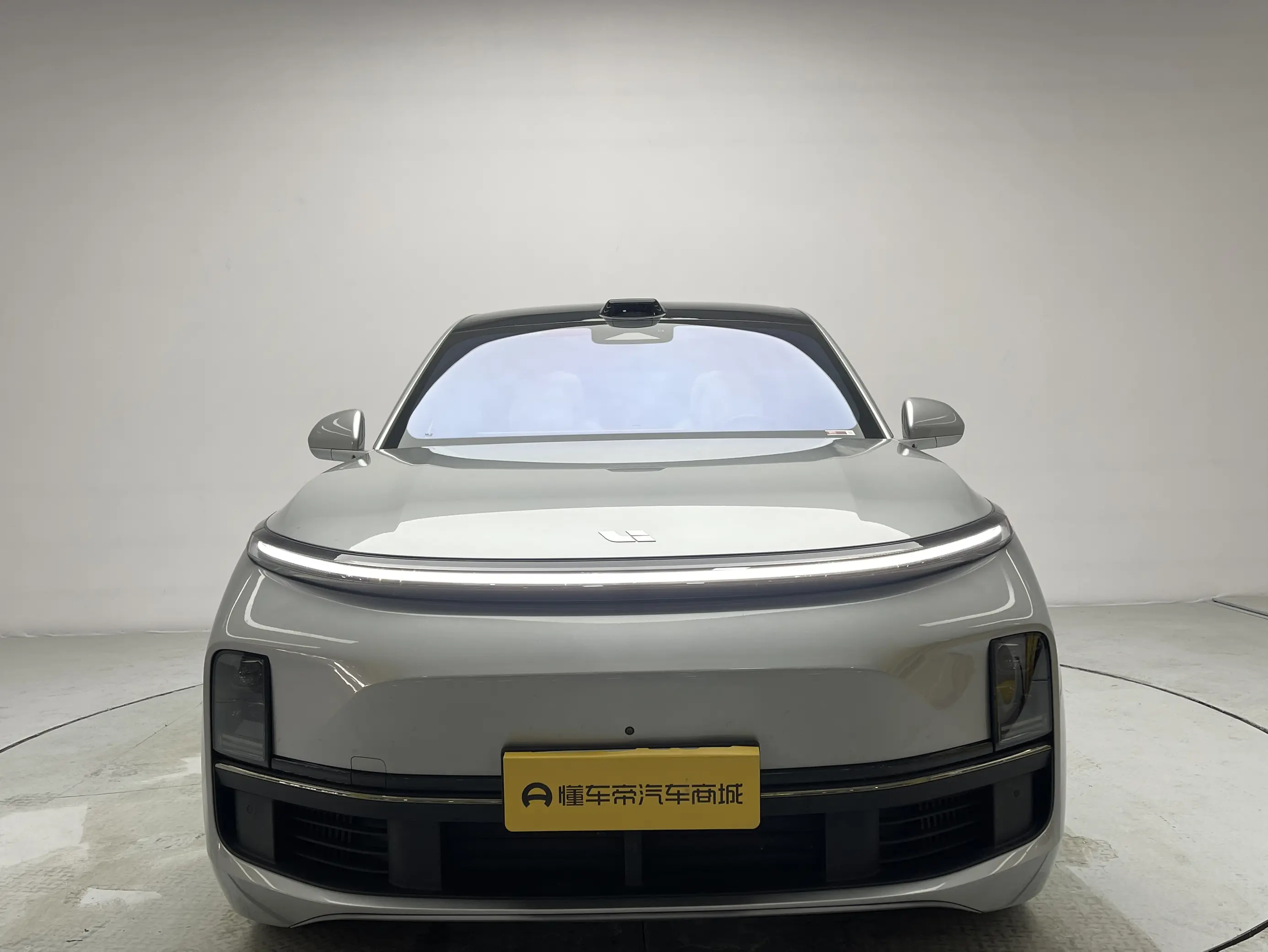 Li L9 (Ideal L9)  из Китая