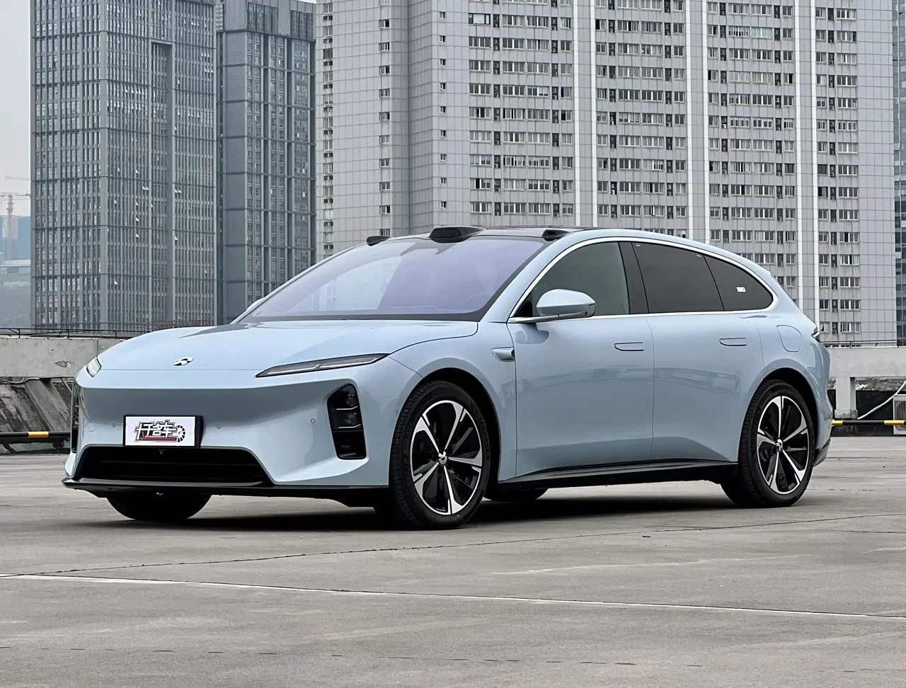 NIO ET5T  из Китая