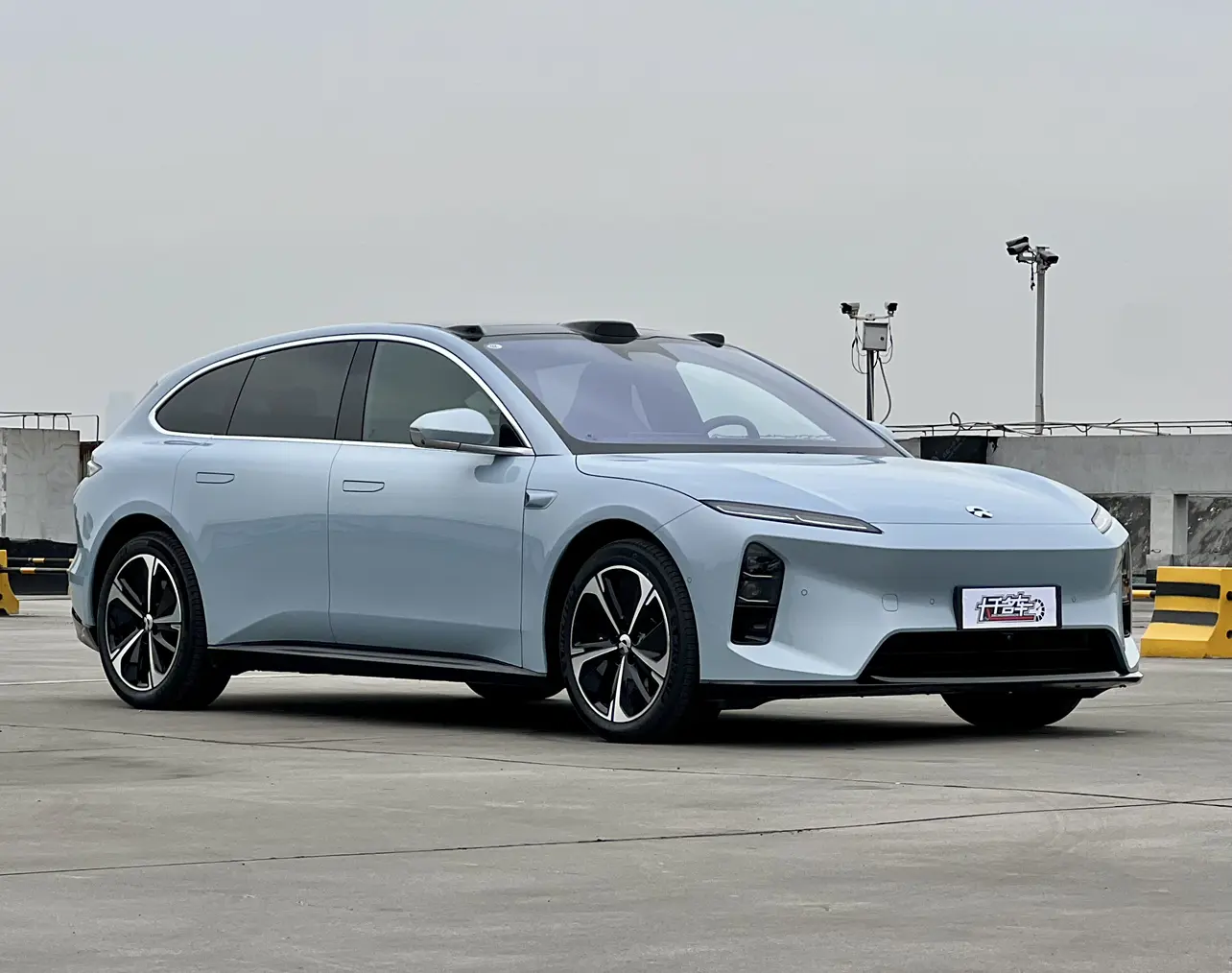 NIO ET5T  из Китая