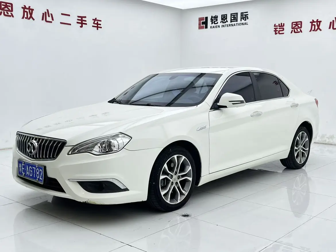 BAIC Saab D70  из Китая