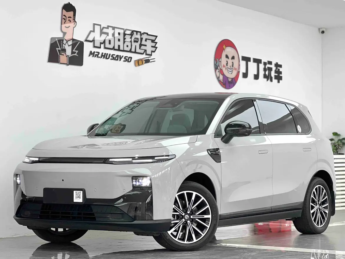 Leapmotor B10  из Китая