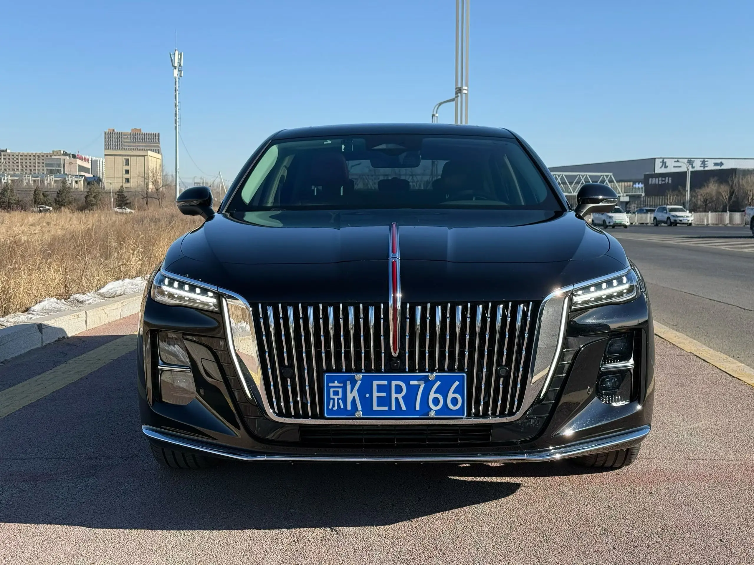Hongqi H5  из Китая