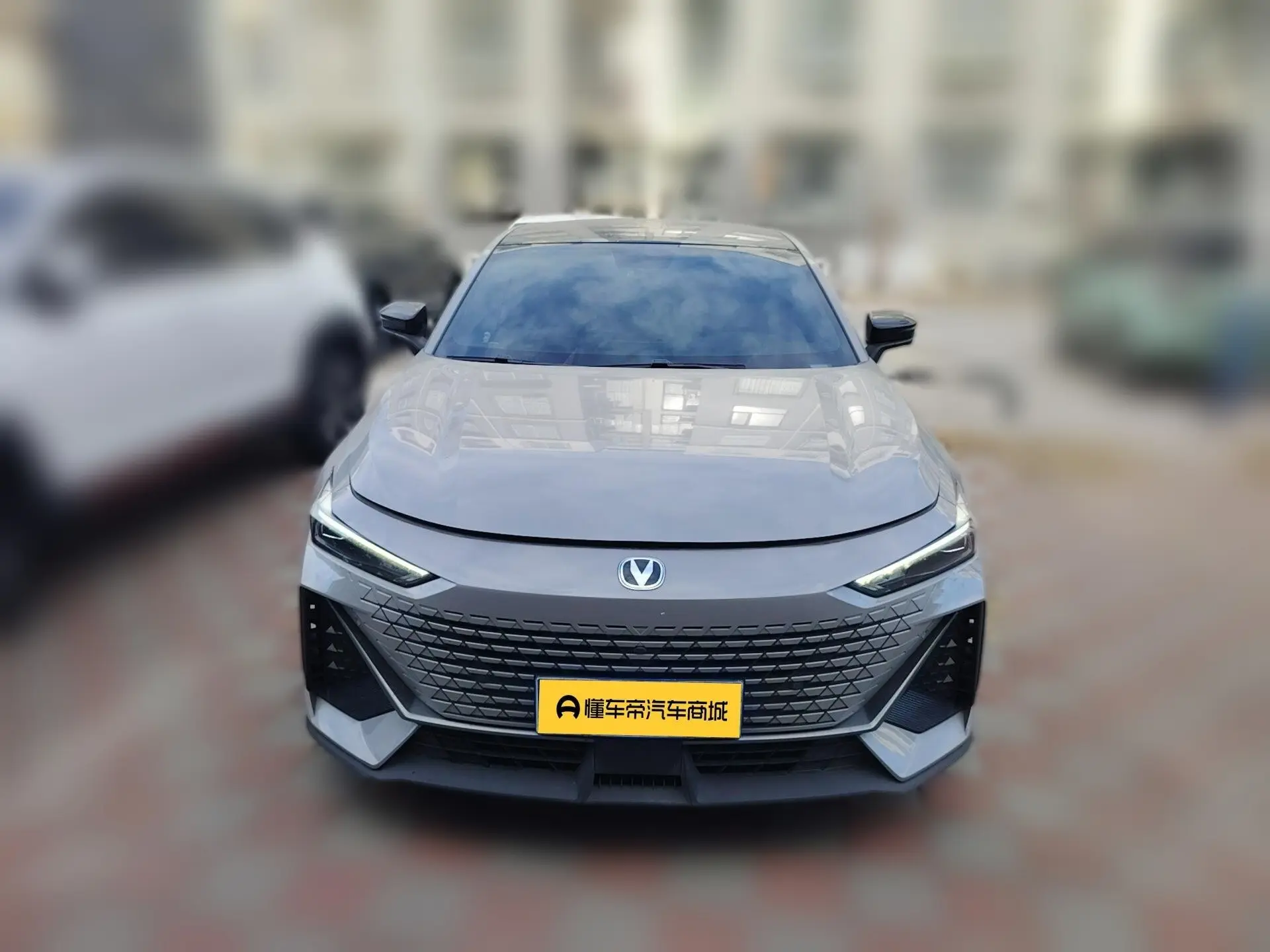 Changan UNI-V  из Китая