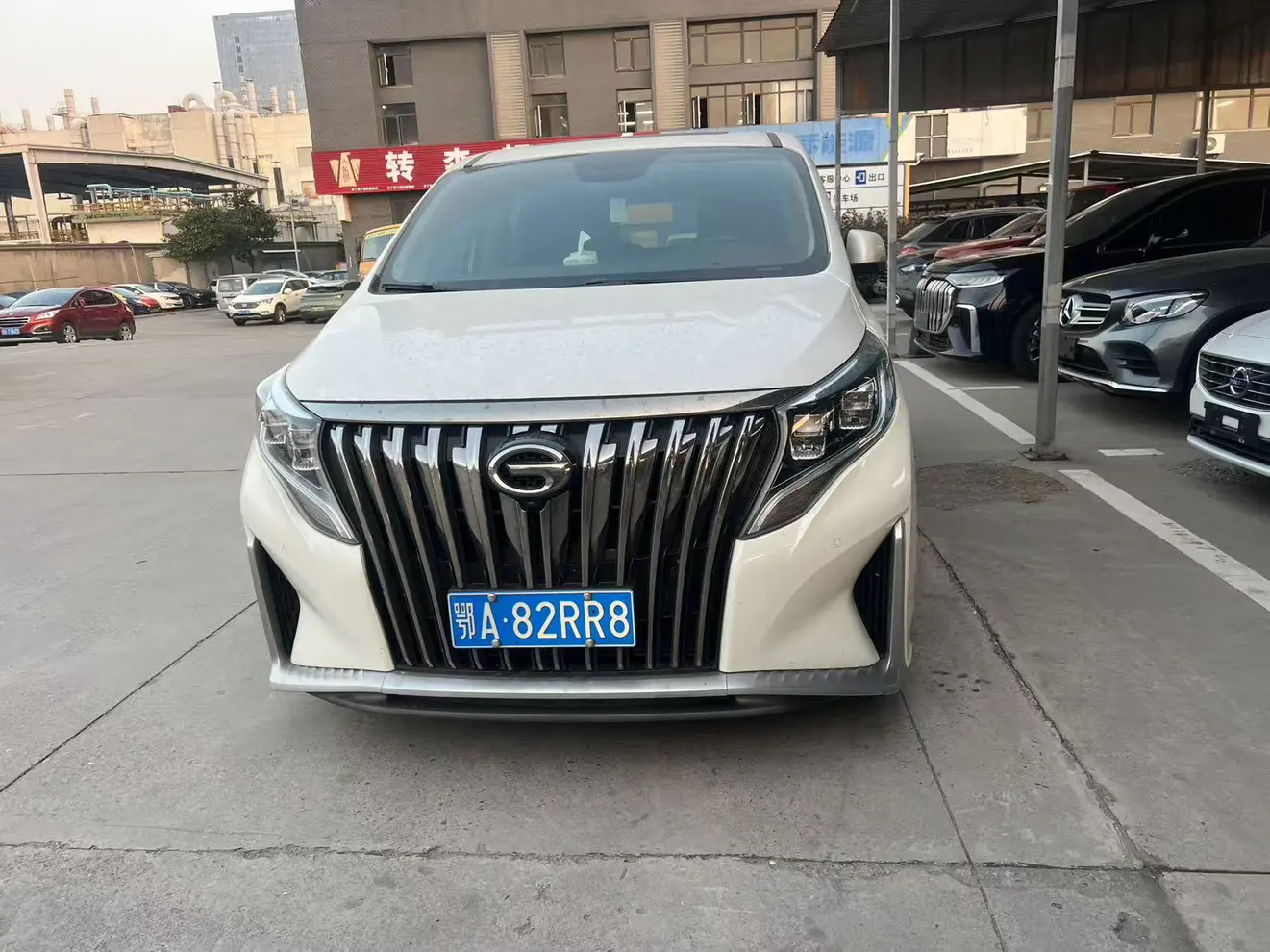 GAC Trumpchi M8  из Китая