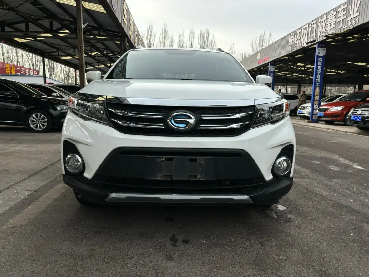 GAC Trumpchi GS3  из Китая