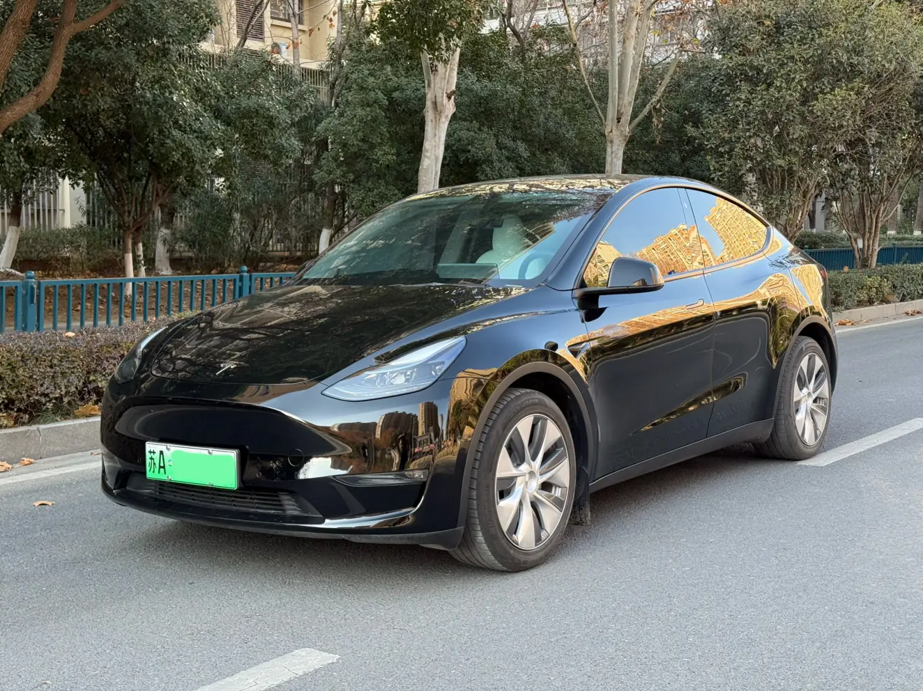 Tesla Model Y  из Китая