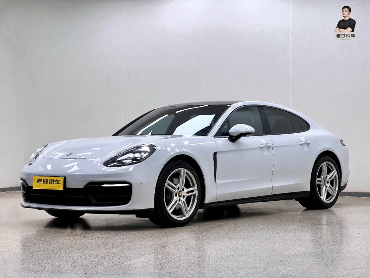 Porsche Panamera  из Китая