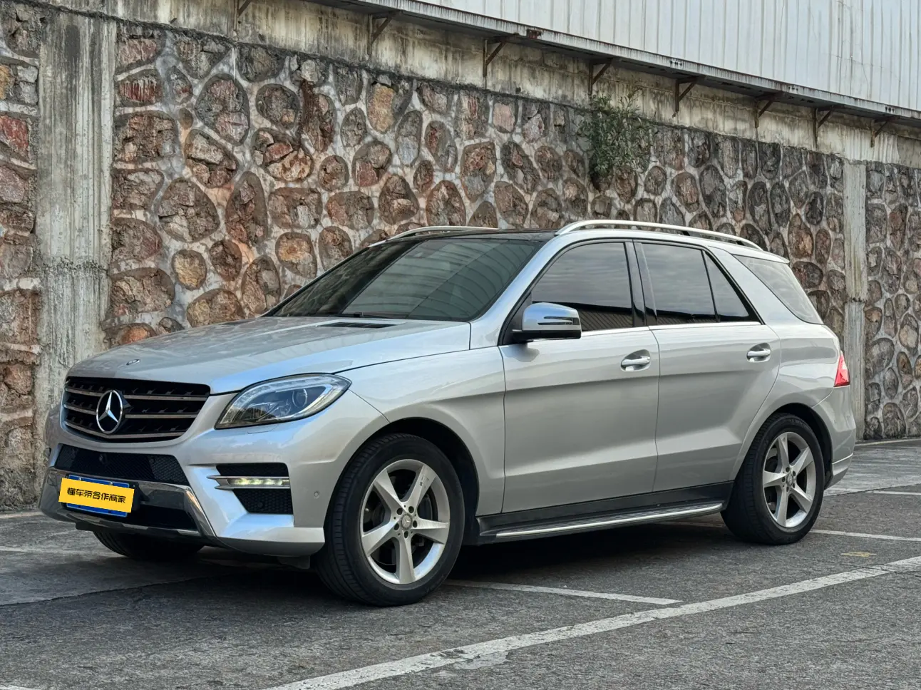 Mercedes-Benz Mercedes Benz M Class  из Китая