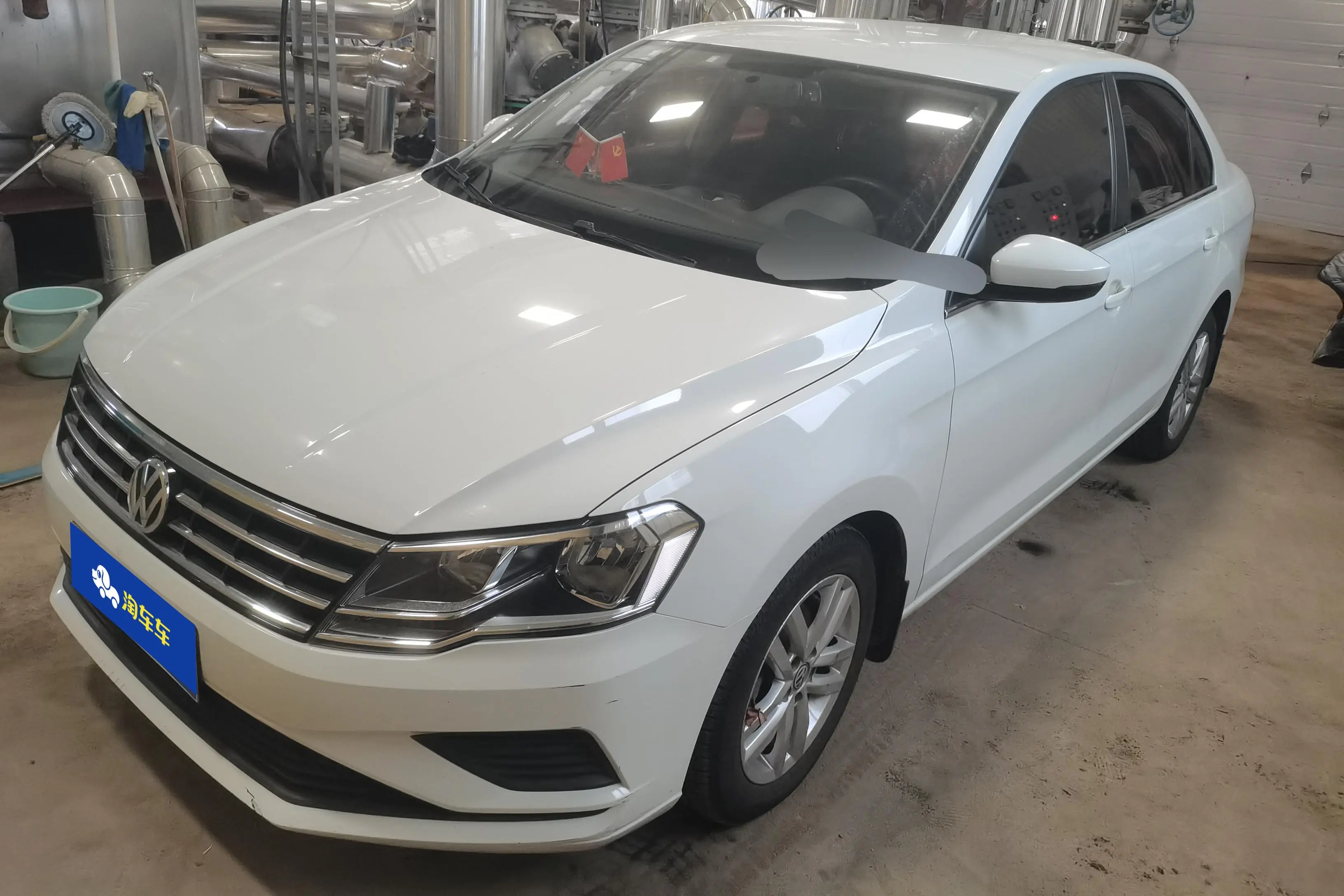 Volkswagen Jetta  из Китая