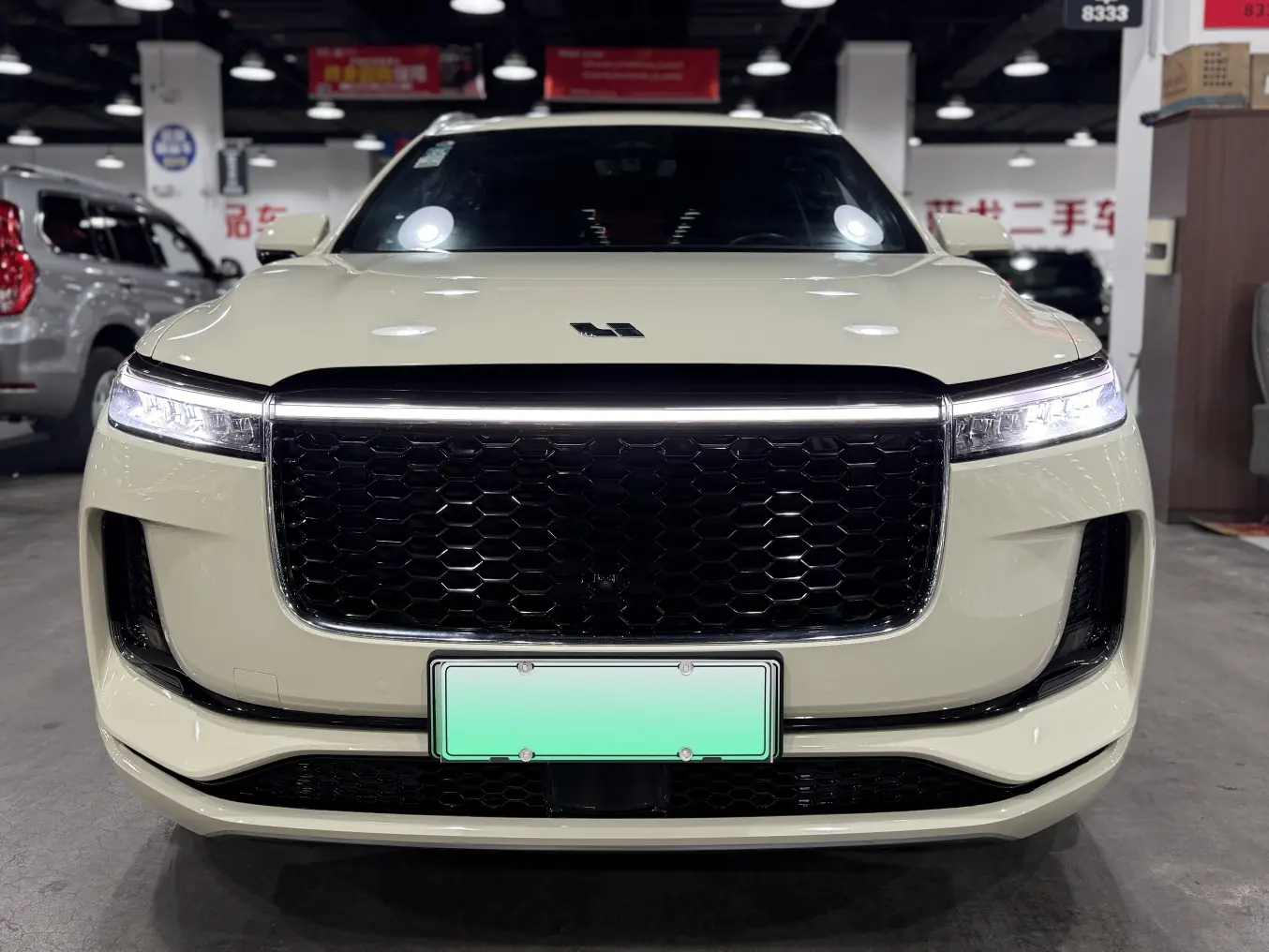 Li ONE (Ideal ONE)  из Китая