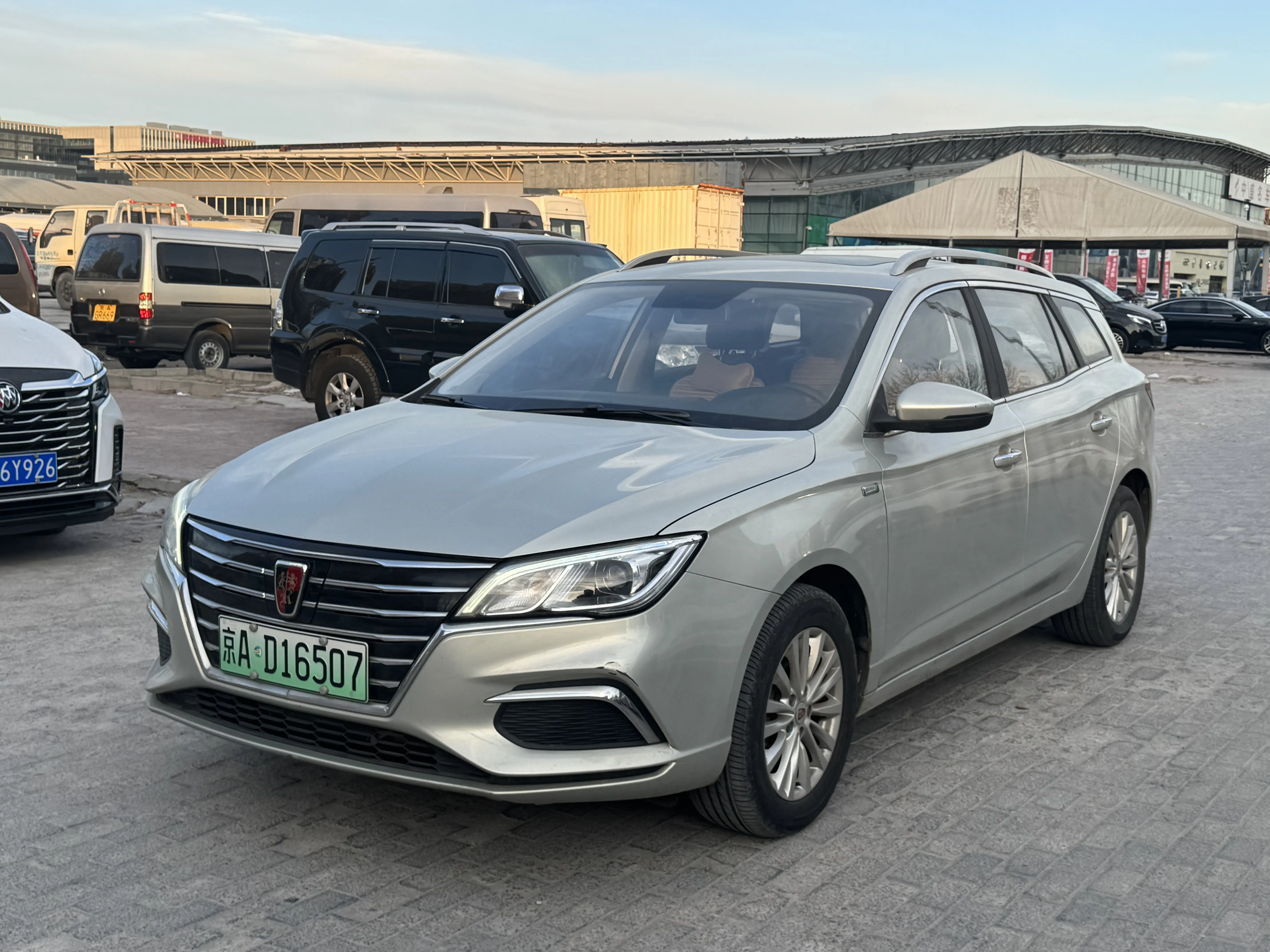 Roewe Ei5  из Китая