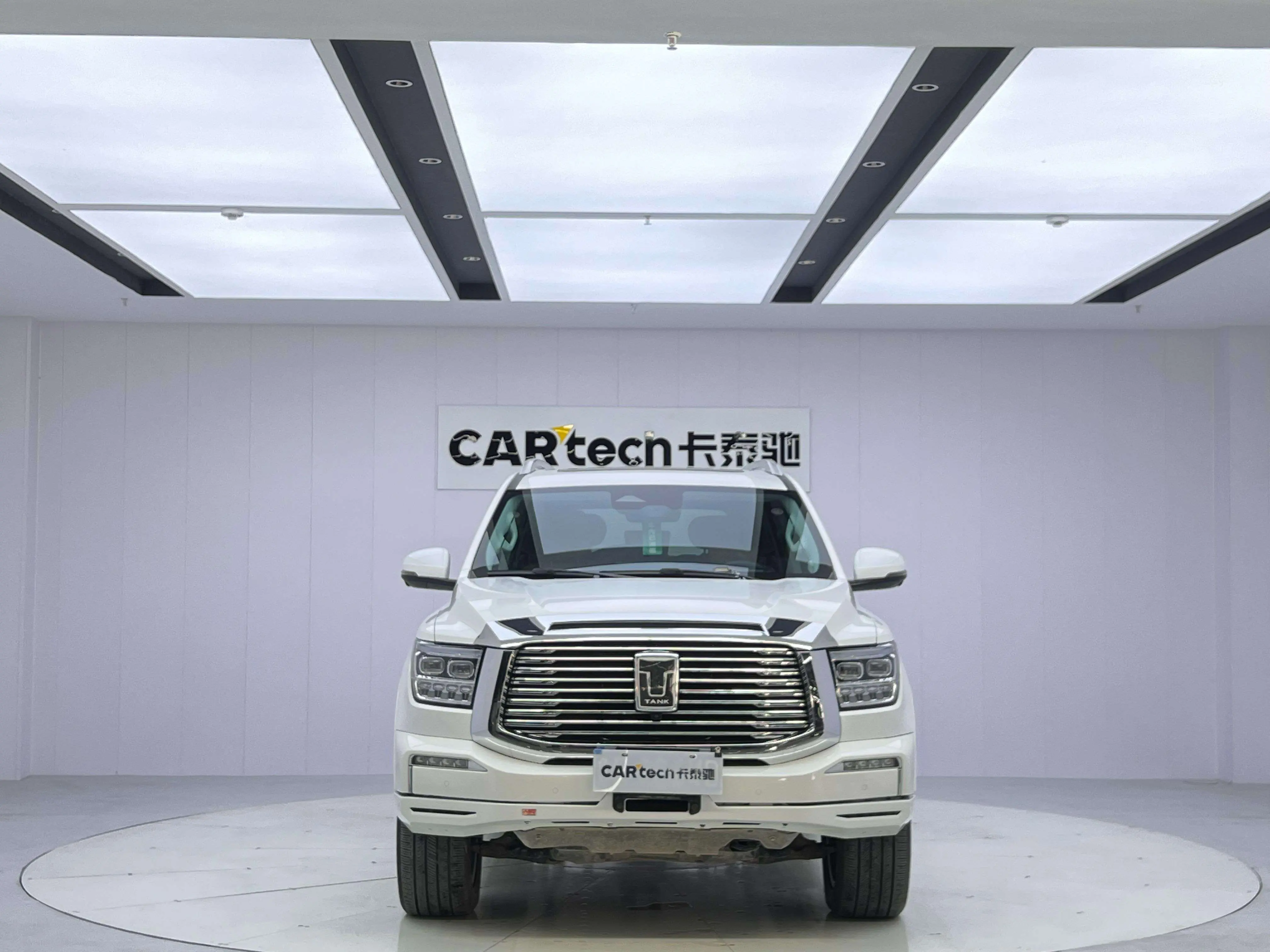 Tank 500  из Китая