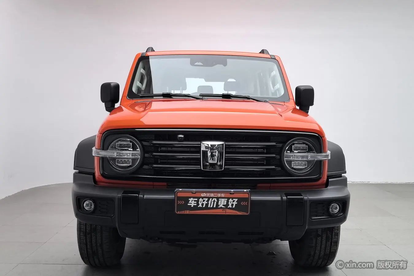 Tank 300  из Китая