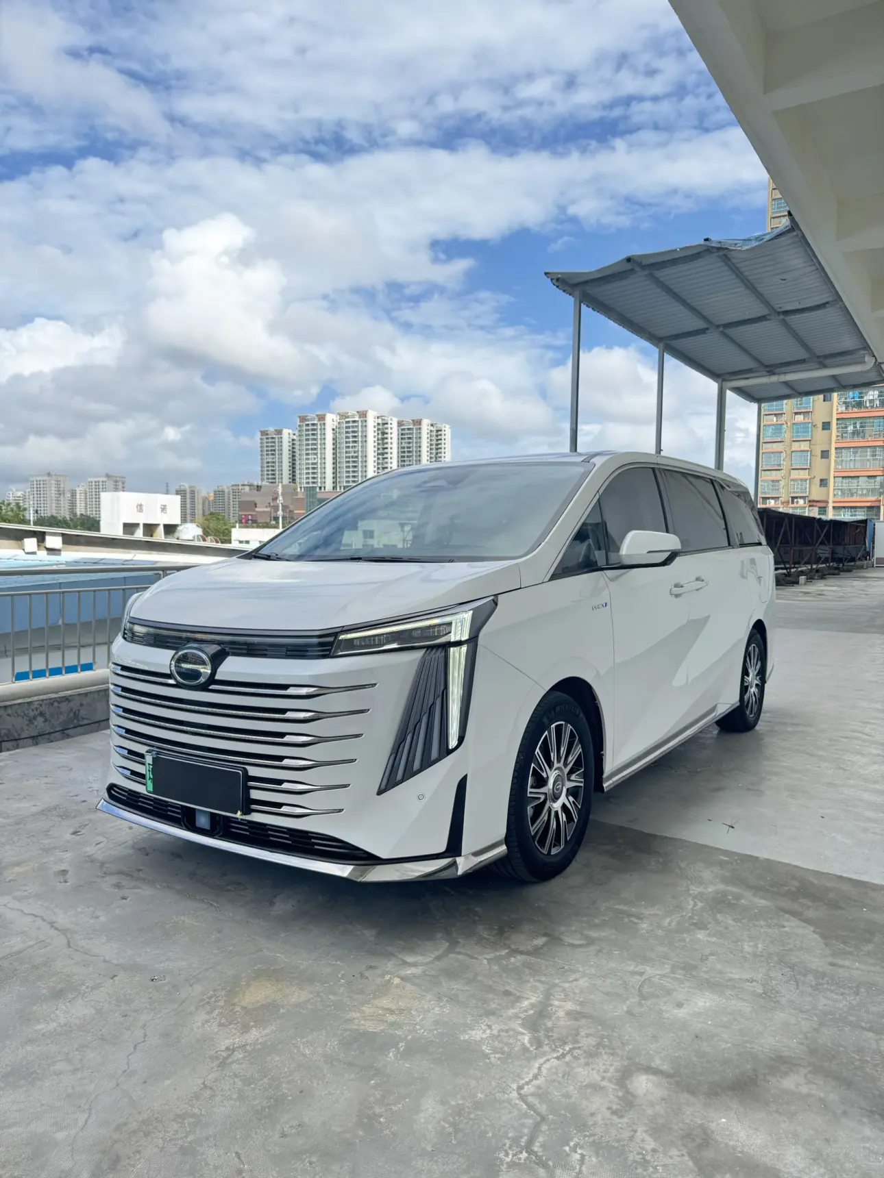 GAC Trumpchi E9 PHEV  из Китая