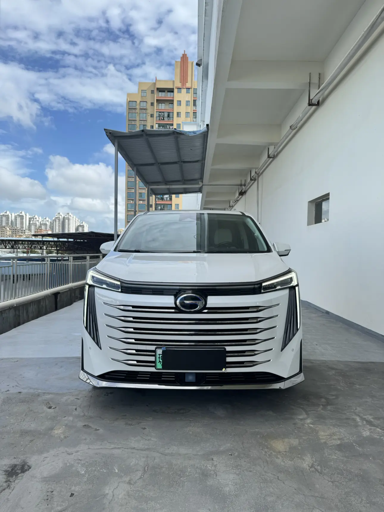 GAC Trumpchi E9 PHEV  из Китая