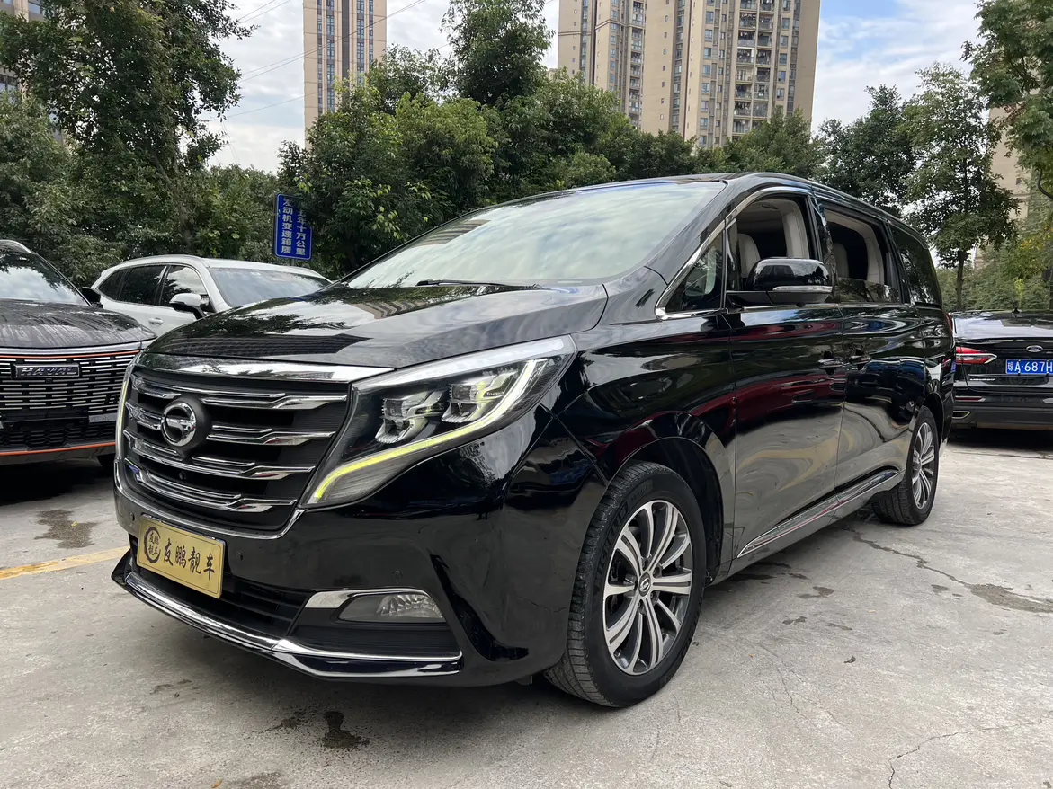 GAC Trumpchi M8  из Китая