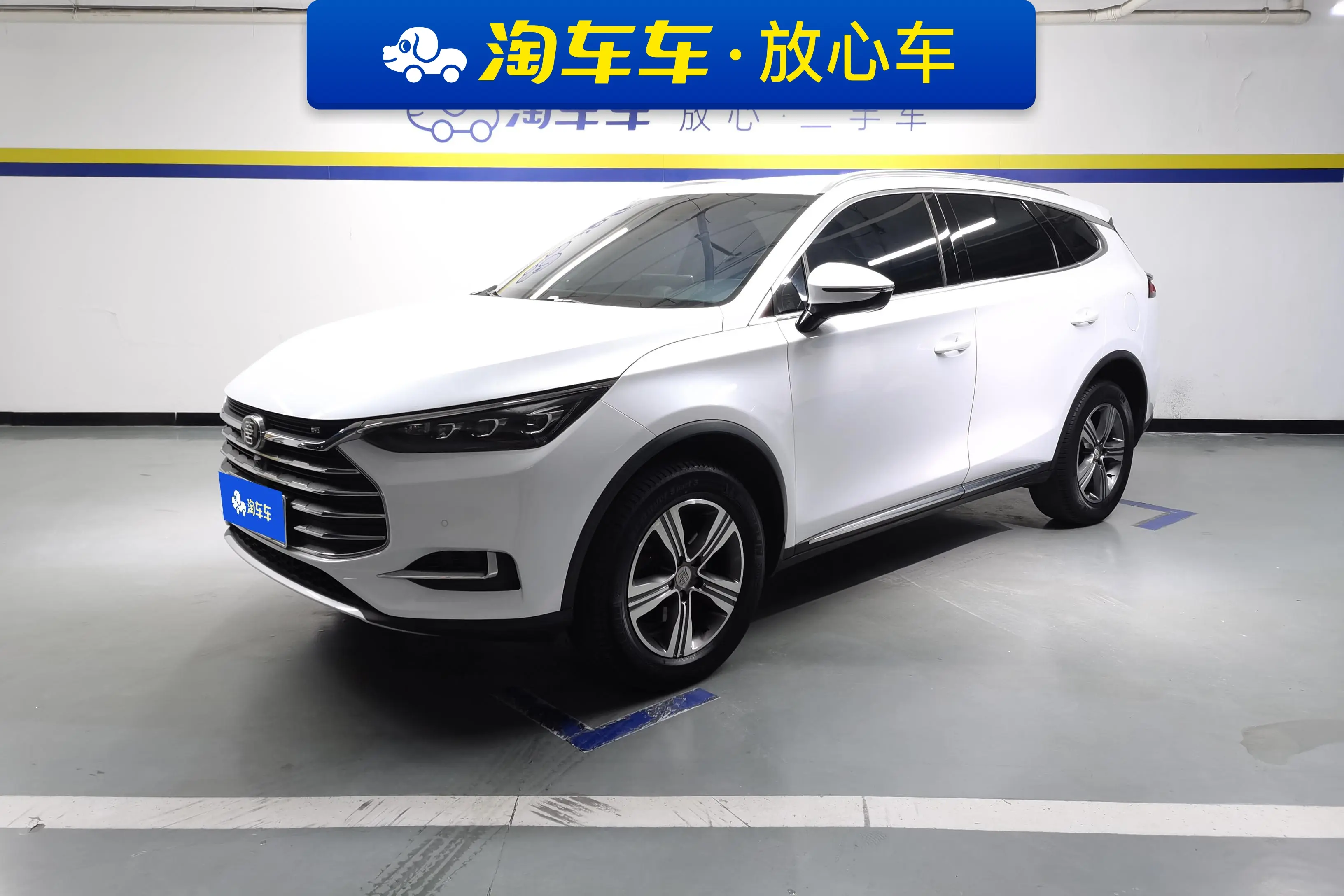 BYD Tang  из Китая