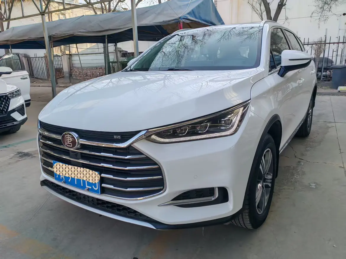 BYD Tang  из Китая