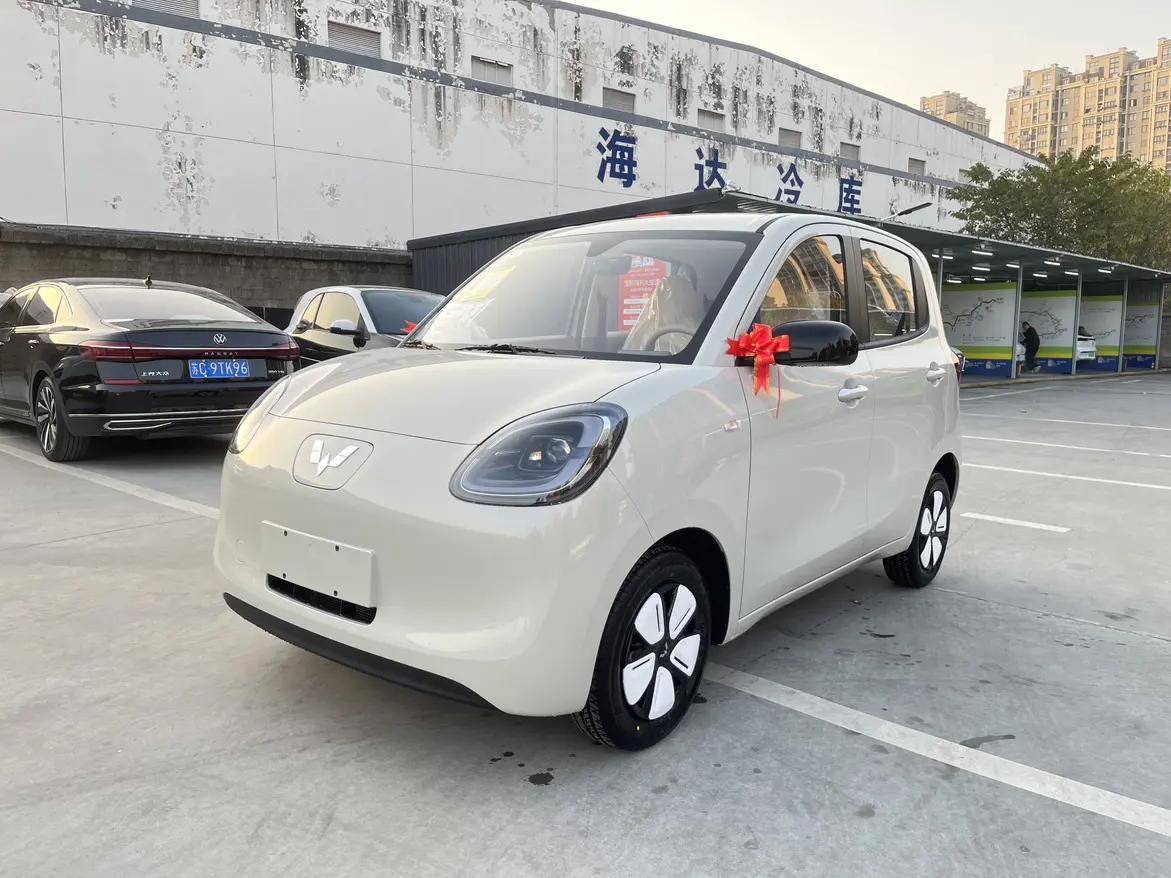 Wuling Hongguang MINIEV  из Китая